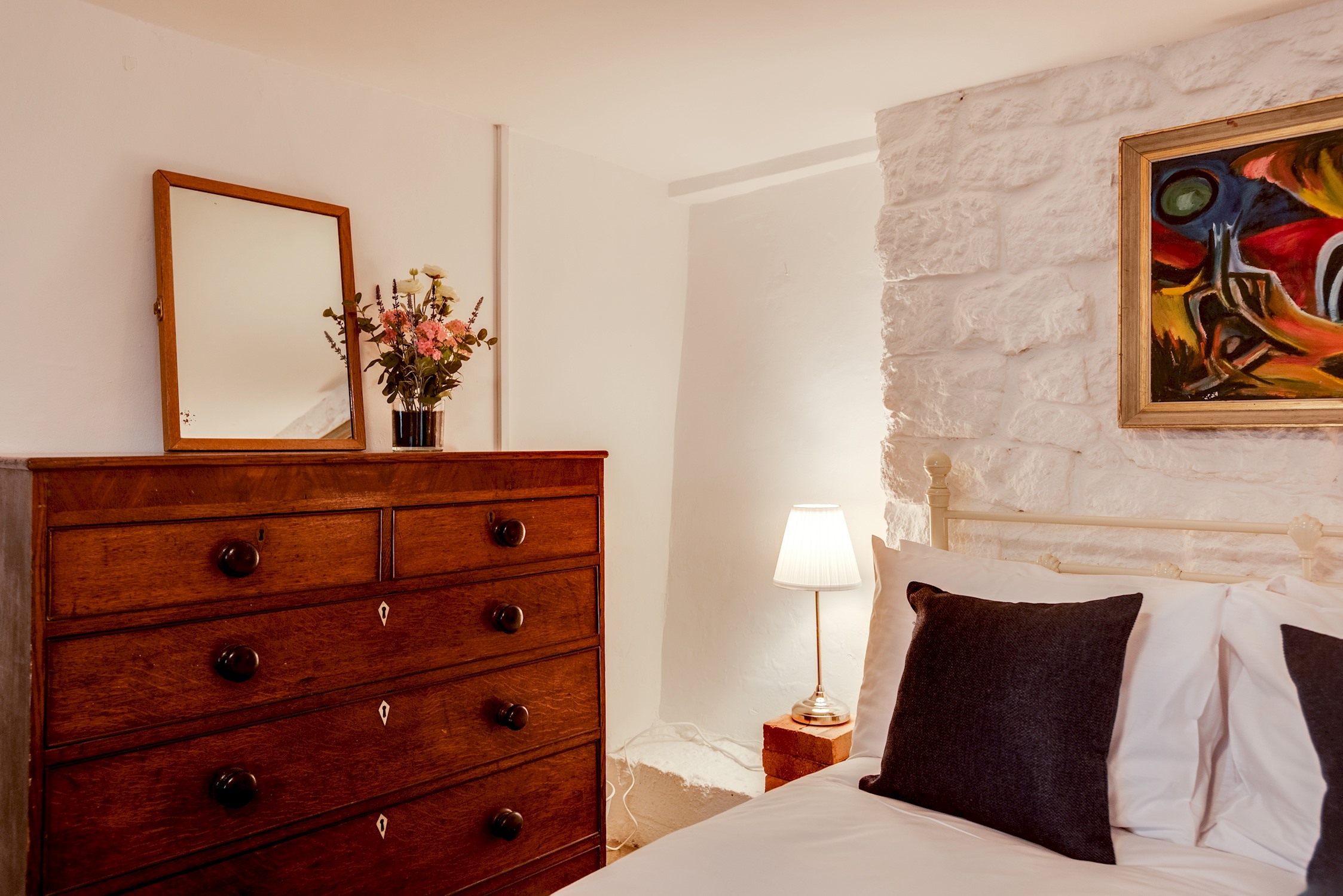 The Summertown STUDIO 1 Bedroom & Kitchenette