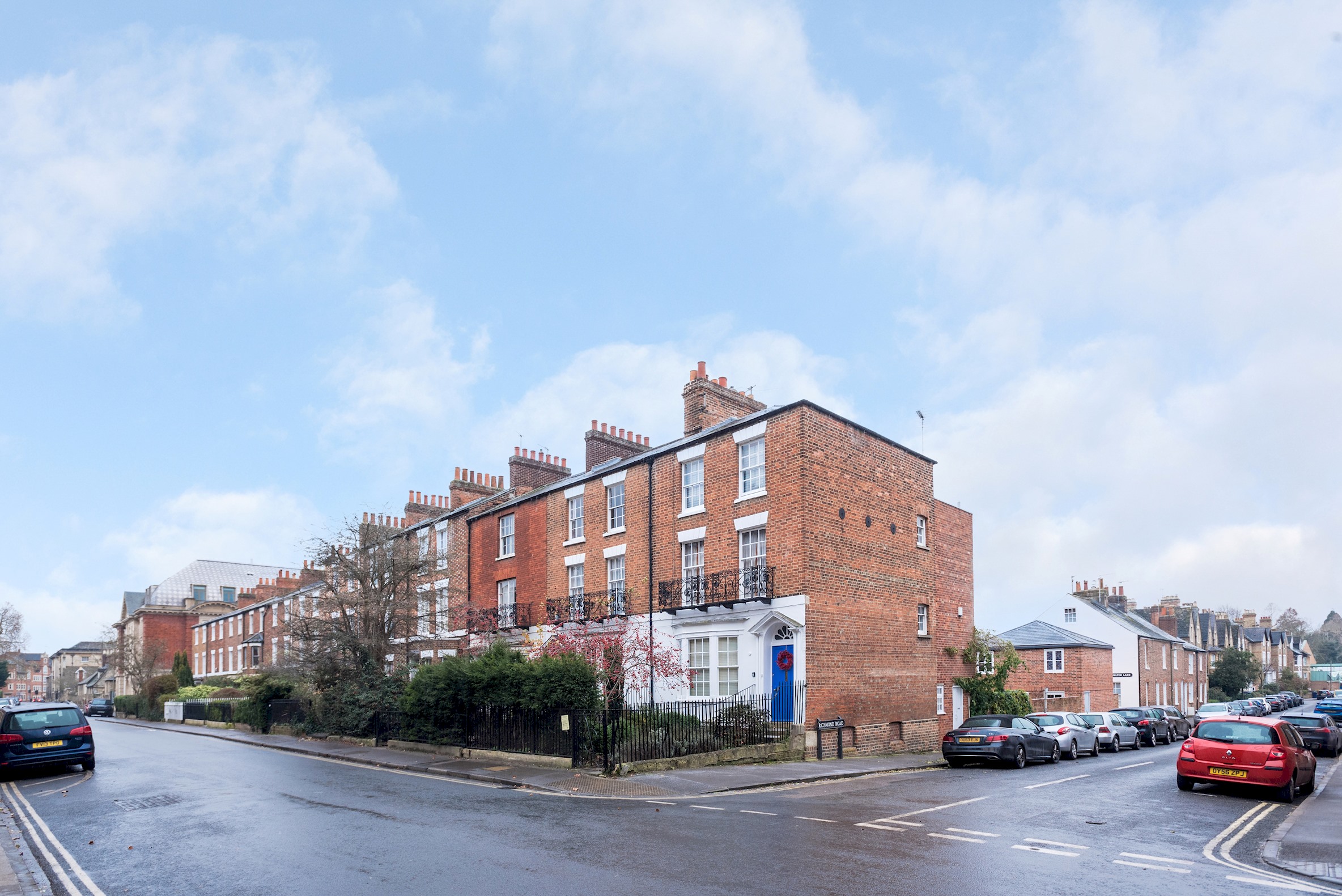 The Mews – 1BR Studio in Jericho near City Centre