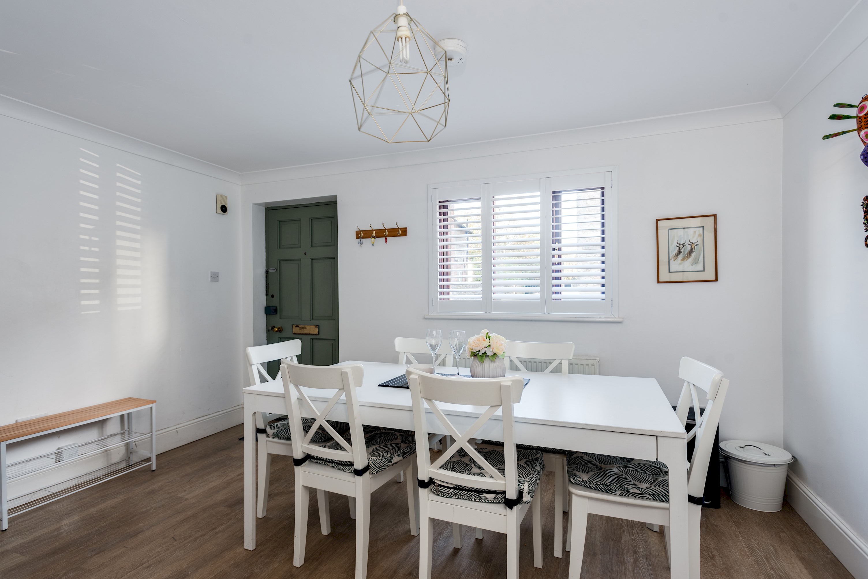 Cosy 2-Bedroom Haven in Picturesque Headington in 82 Old High Street OX3 9HW - Property image 9 - VivreStays