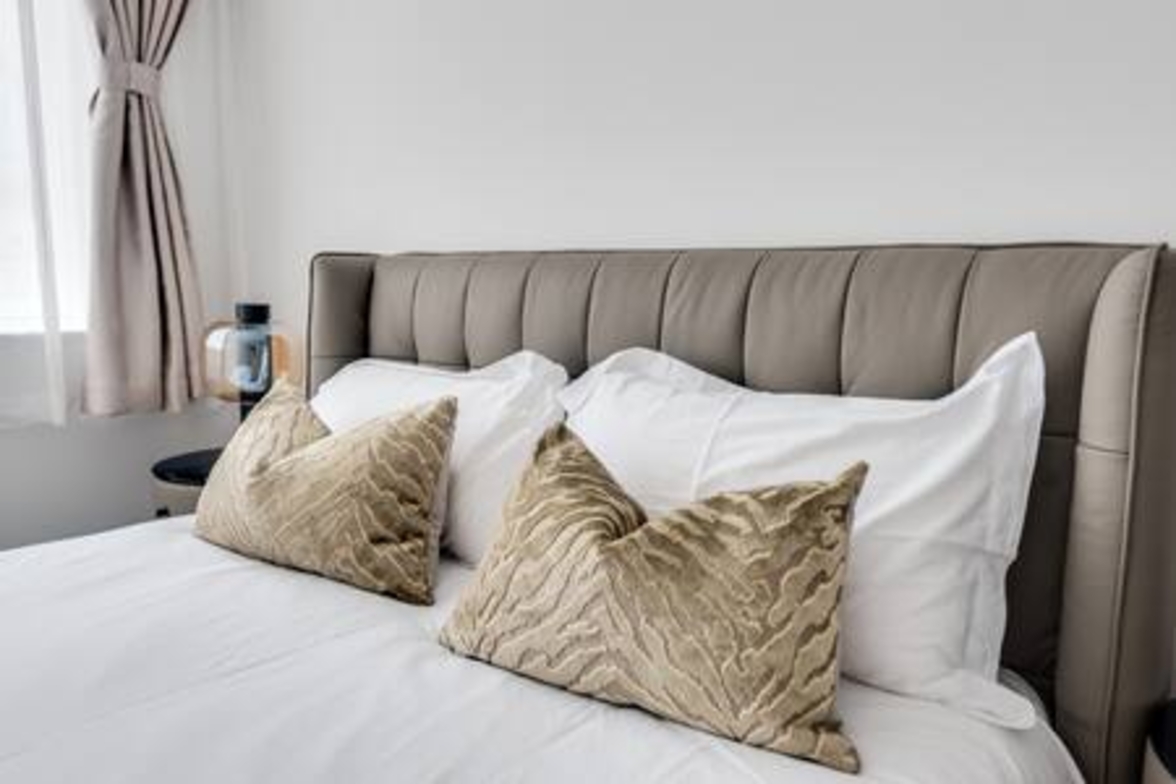 Tranquil 4-Bed Oasis Modern & Chic in 16 Jewell Street OX3 9GZ - Property image 19 - VivreStays