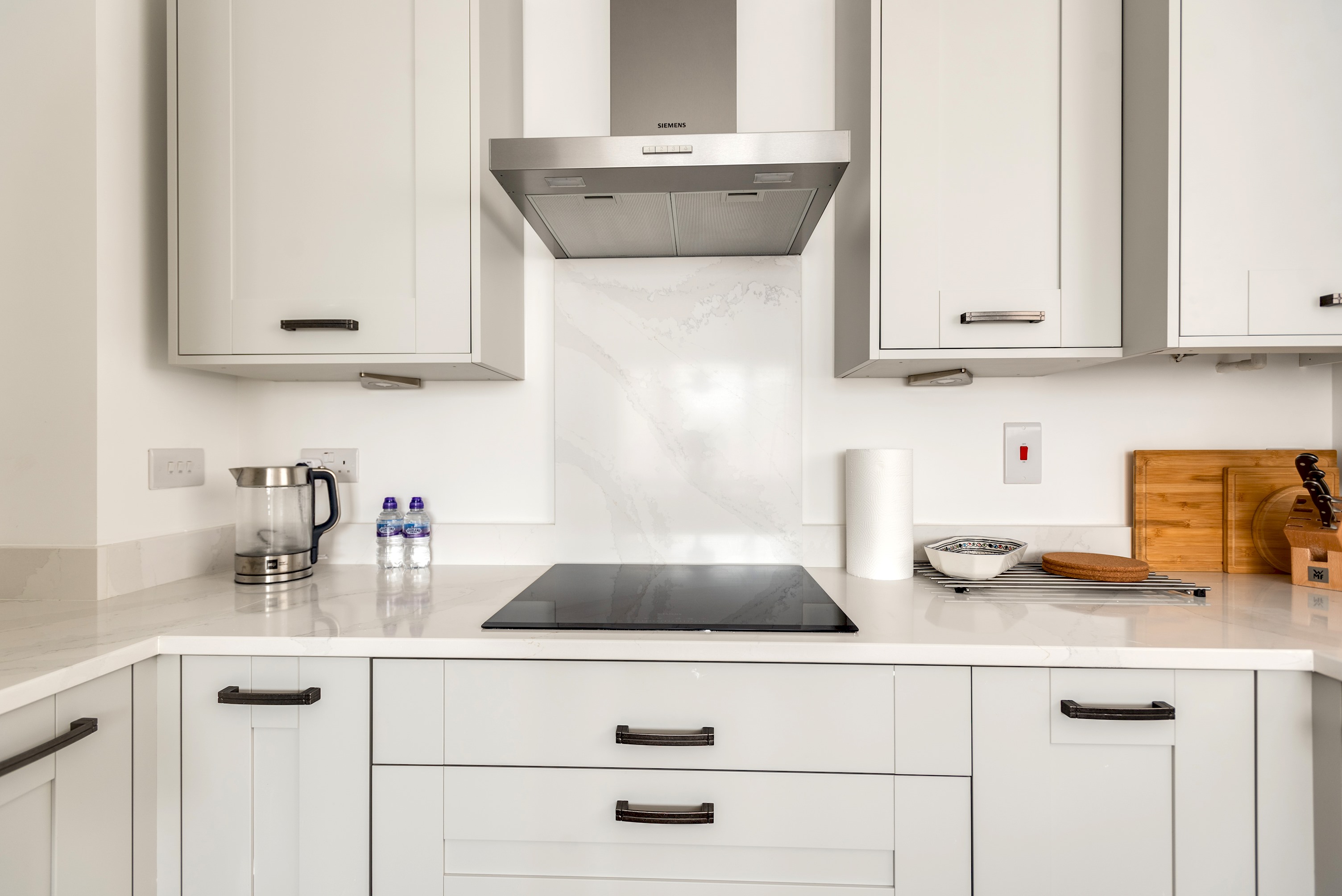 Tranquil 4-Bed Oasis Modern & Chic in 16 Jewell Street OX3 9GZ - Property image 66 - VivreStays