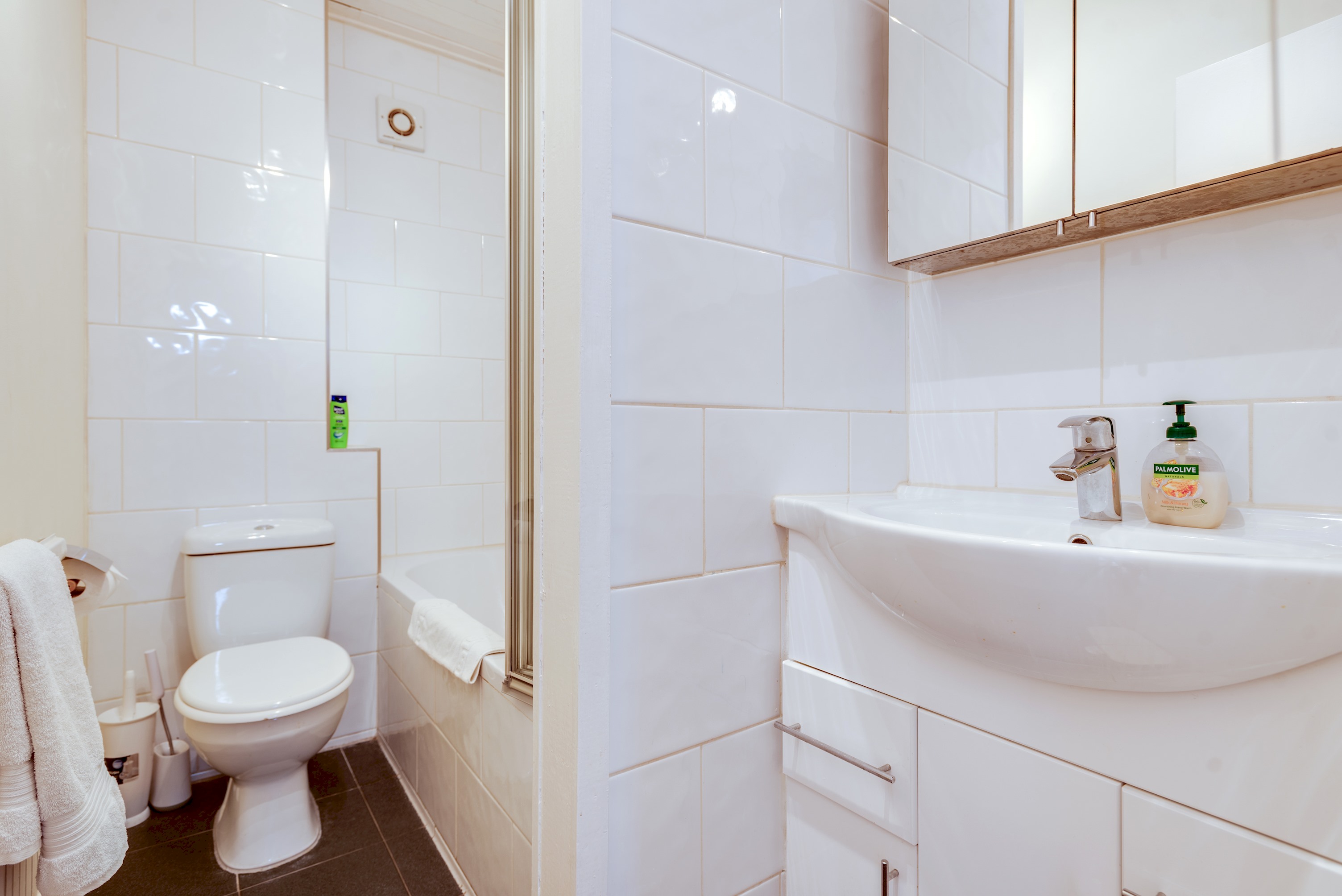The Professor’s House – 3 Bedrooms – Jericho !