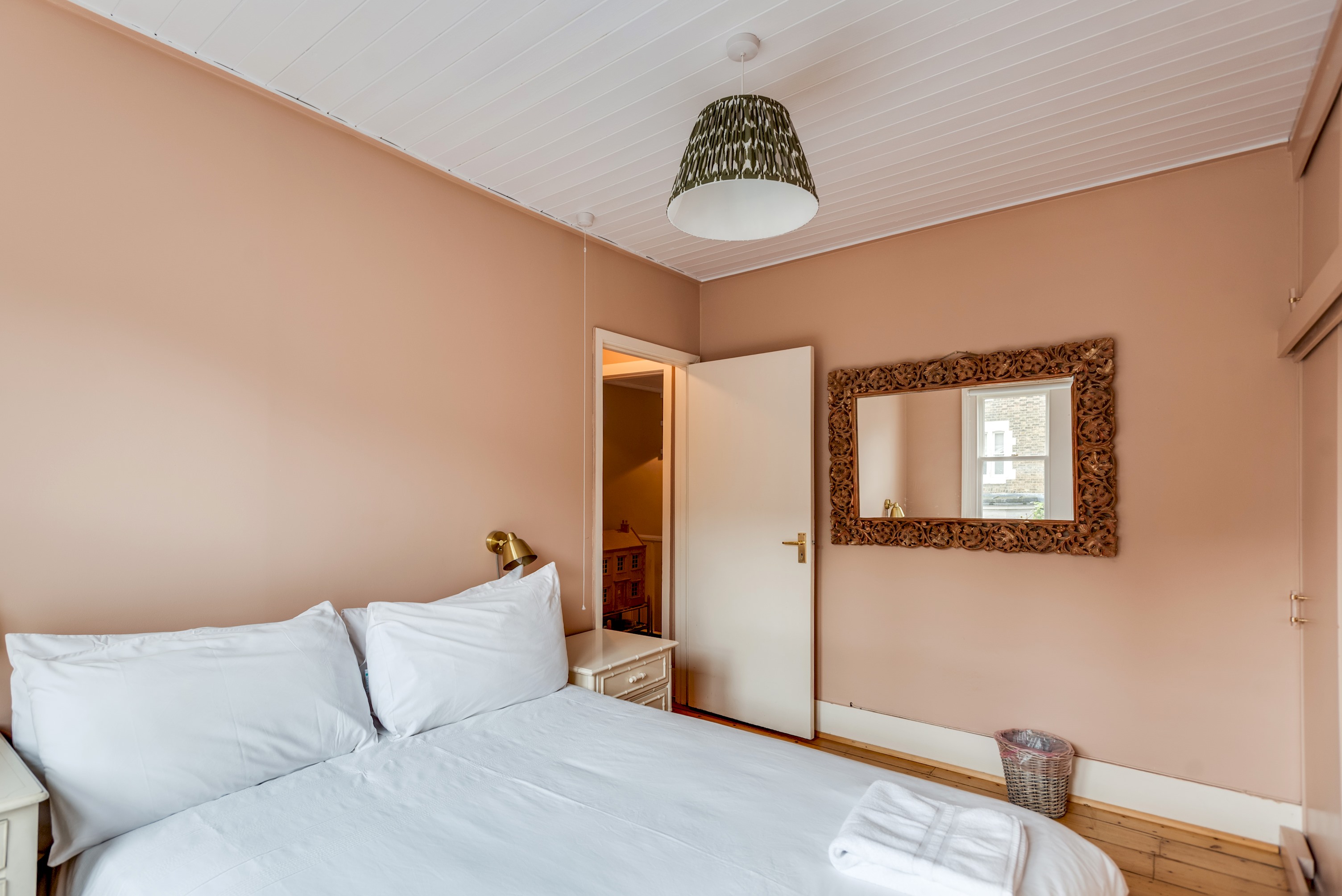 The Professor’s House – 3 Bedrooms – Jericho !
