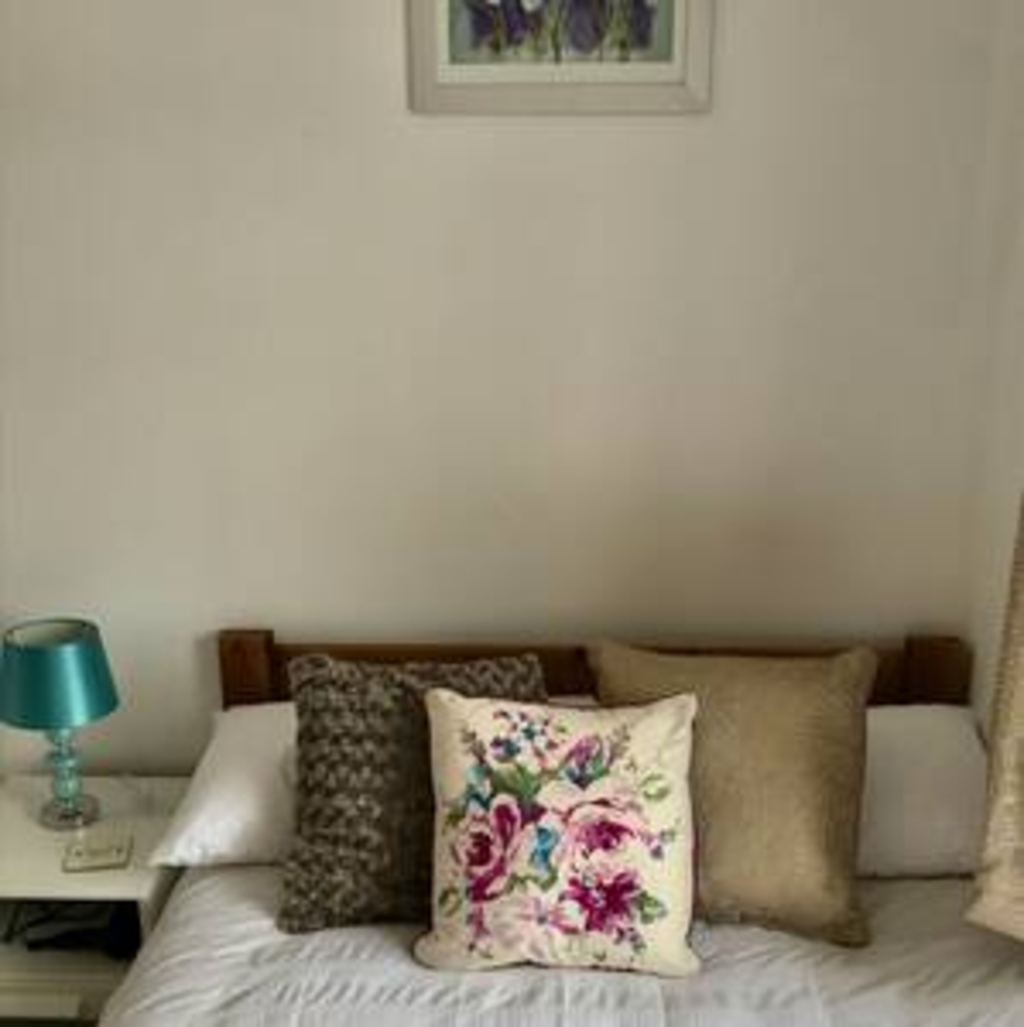 The Woodfarm Lodge – 3 Bedroom House with parking