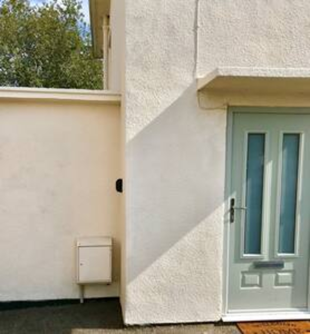 The Woodfarm Lodge – 3 Bedroom House with parking