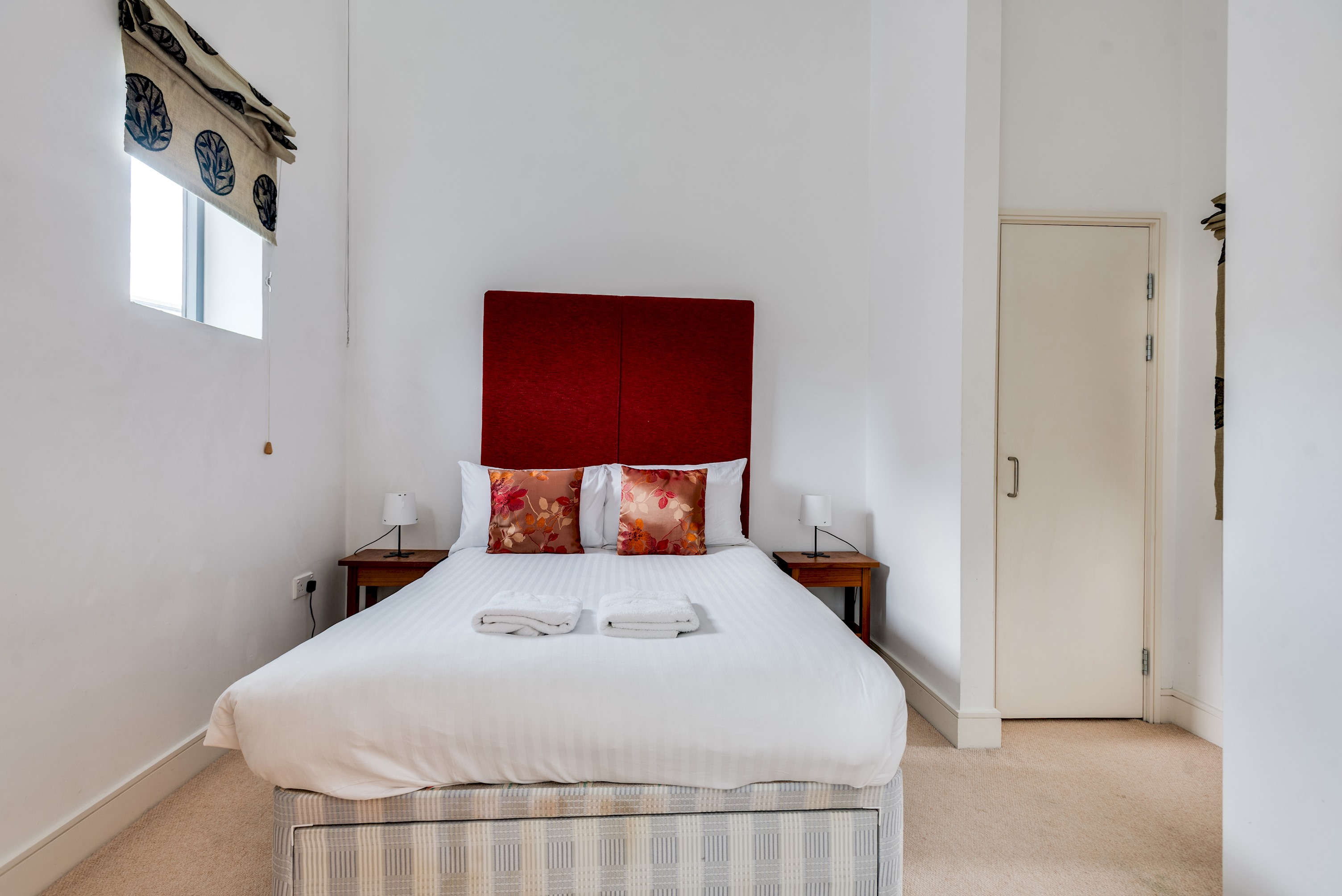 Elegant Oxford Flat – Central Spacious Comfortable