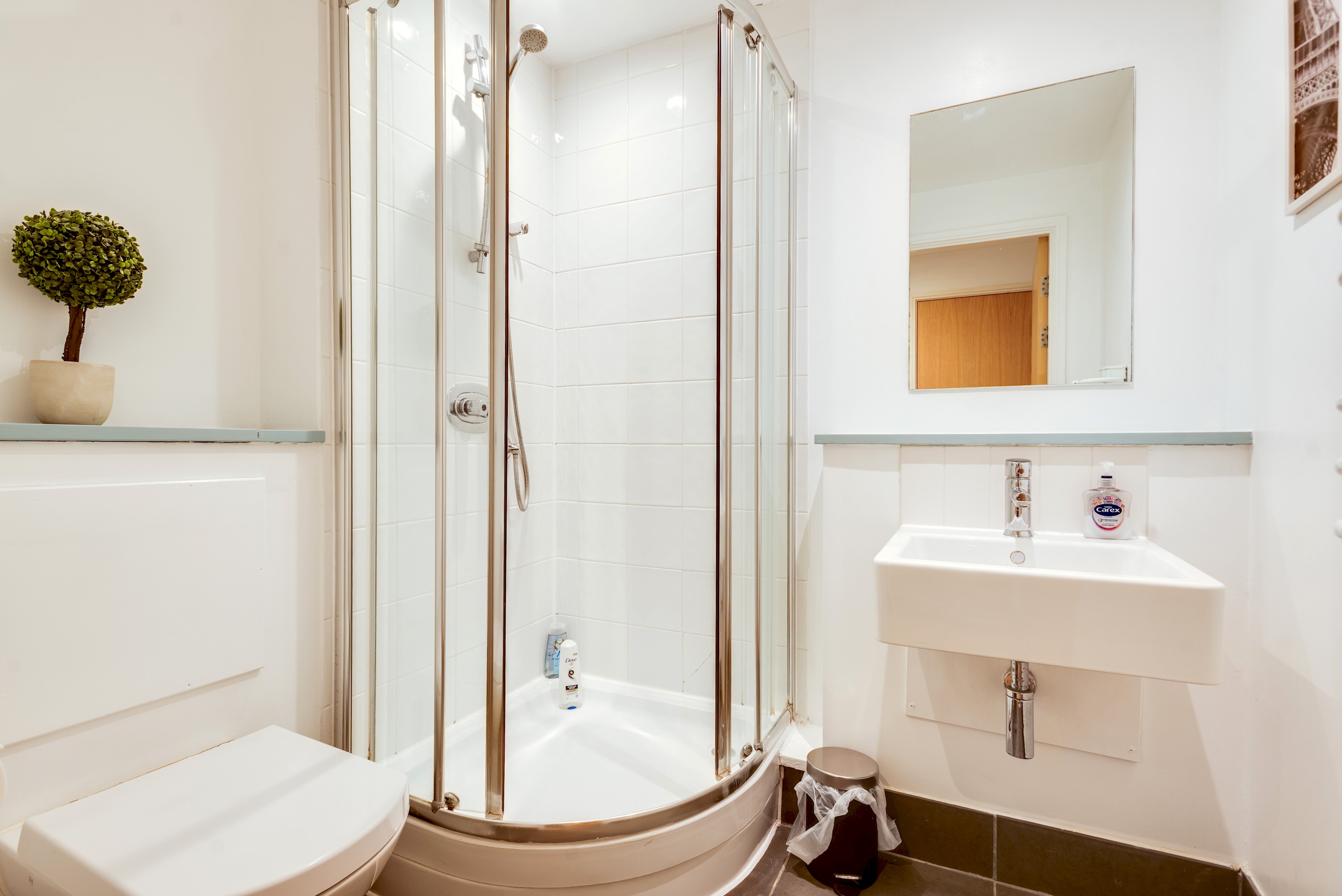 Elegant Oxford Flat – Central Spacious Comfortable