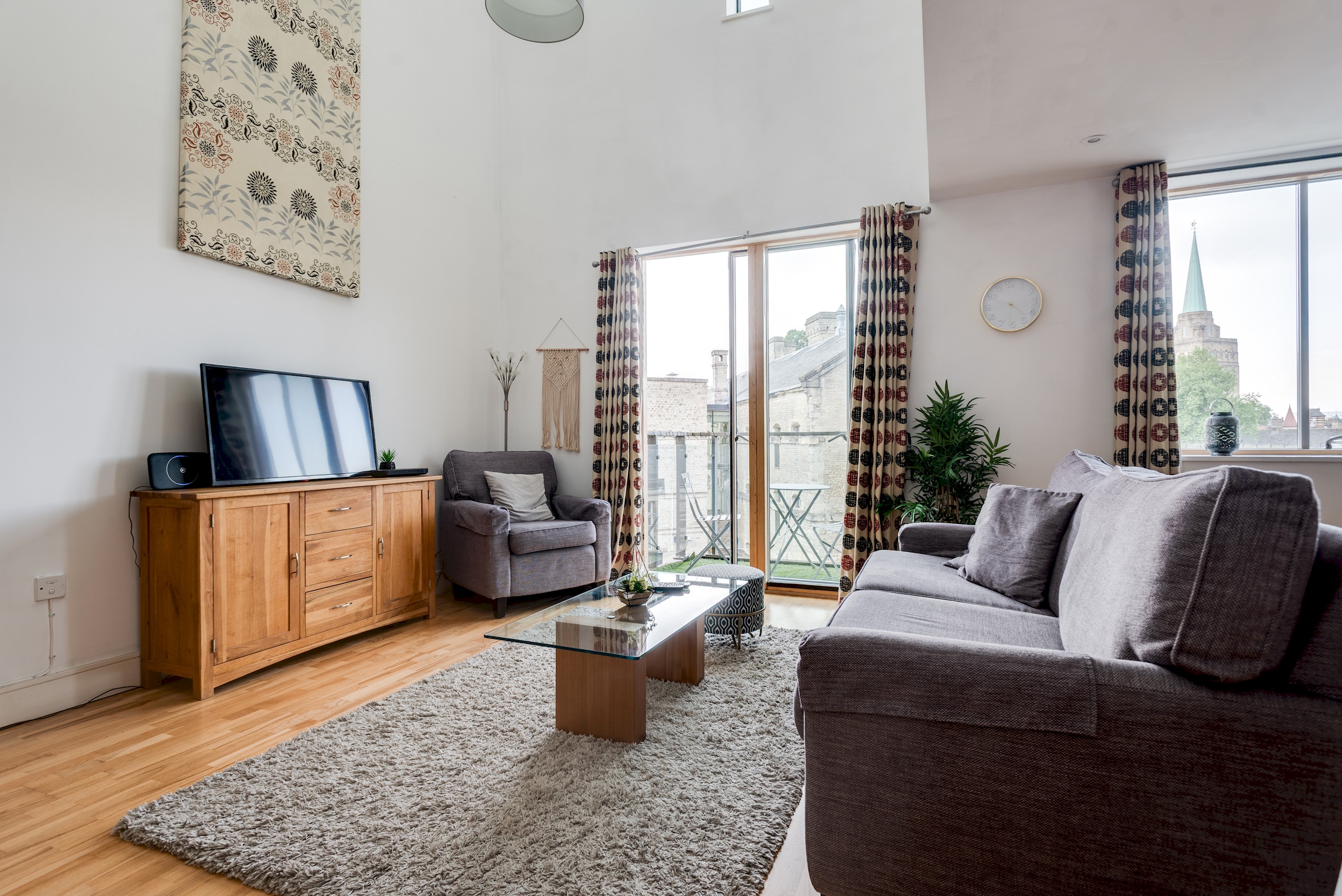 Elegant Oxford Flat – Central Spacious Comfortable