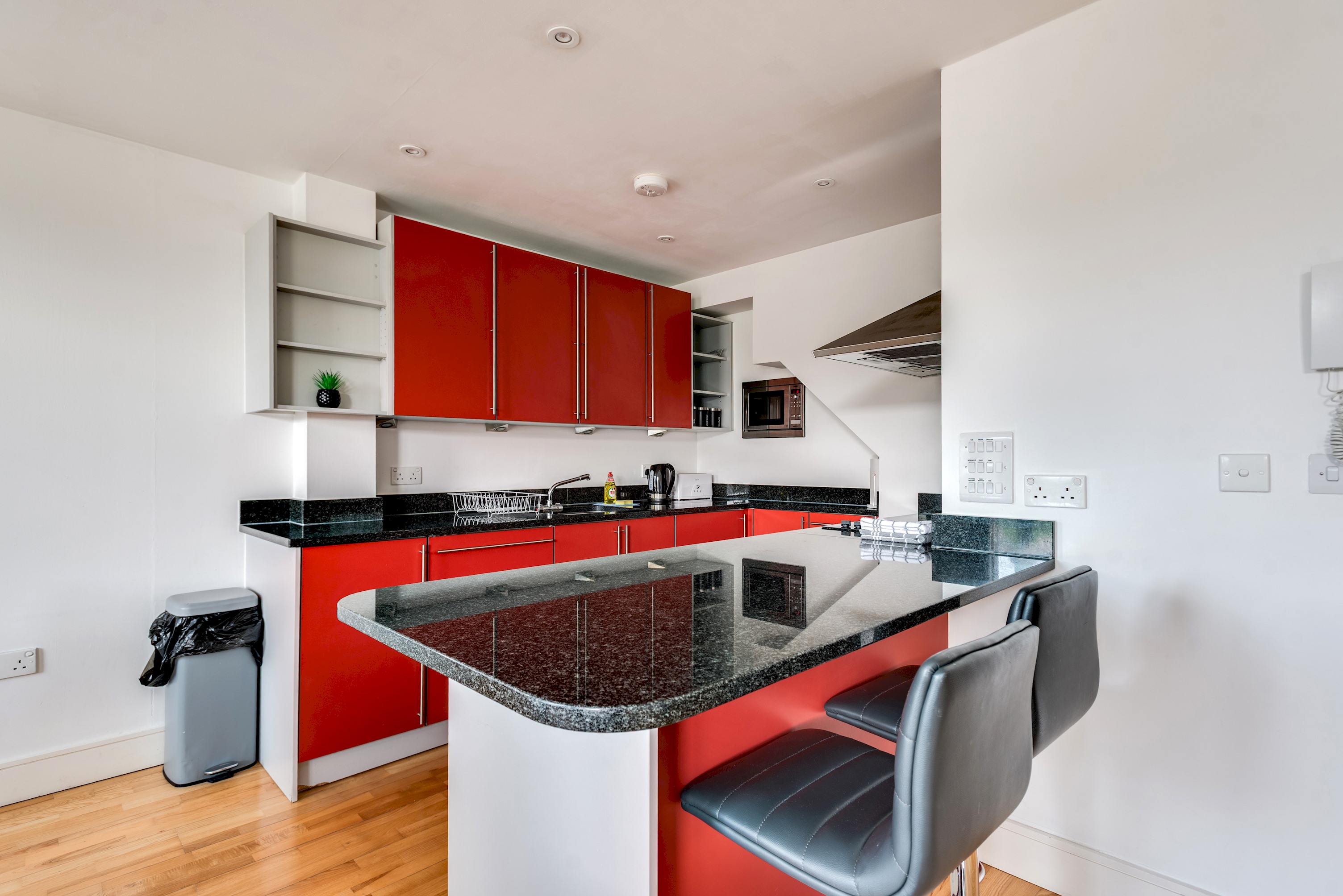 Elegant Oxford Flat – Central Spacious Comfortable