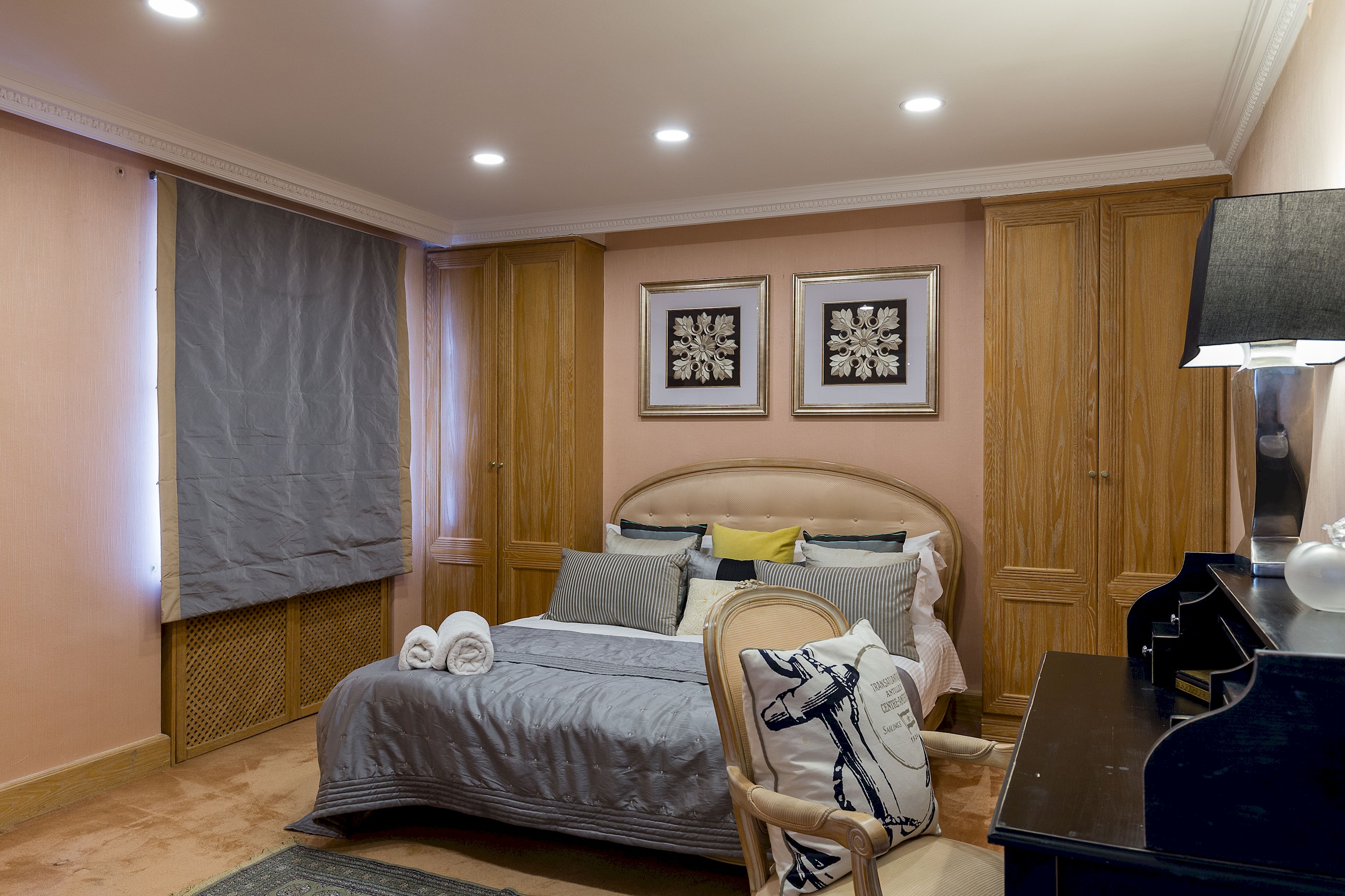Penthouse 3-bed 3-bath on Marble Arch in 12 Connaught Place, Tyburnia W2 2ET - Property image 16 - VivreStays