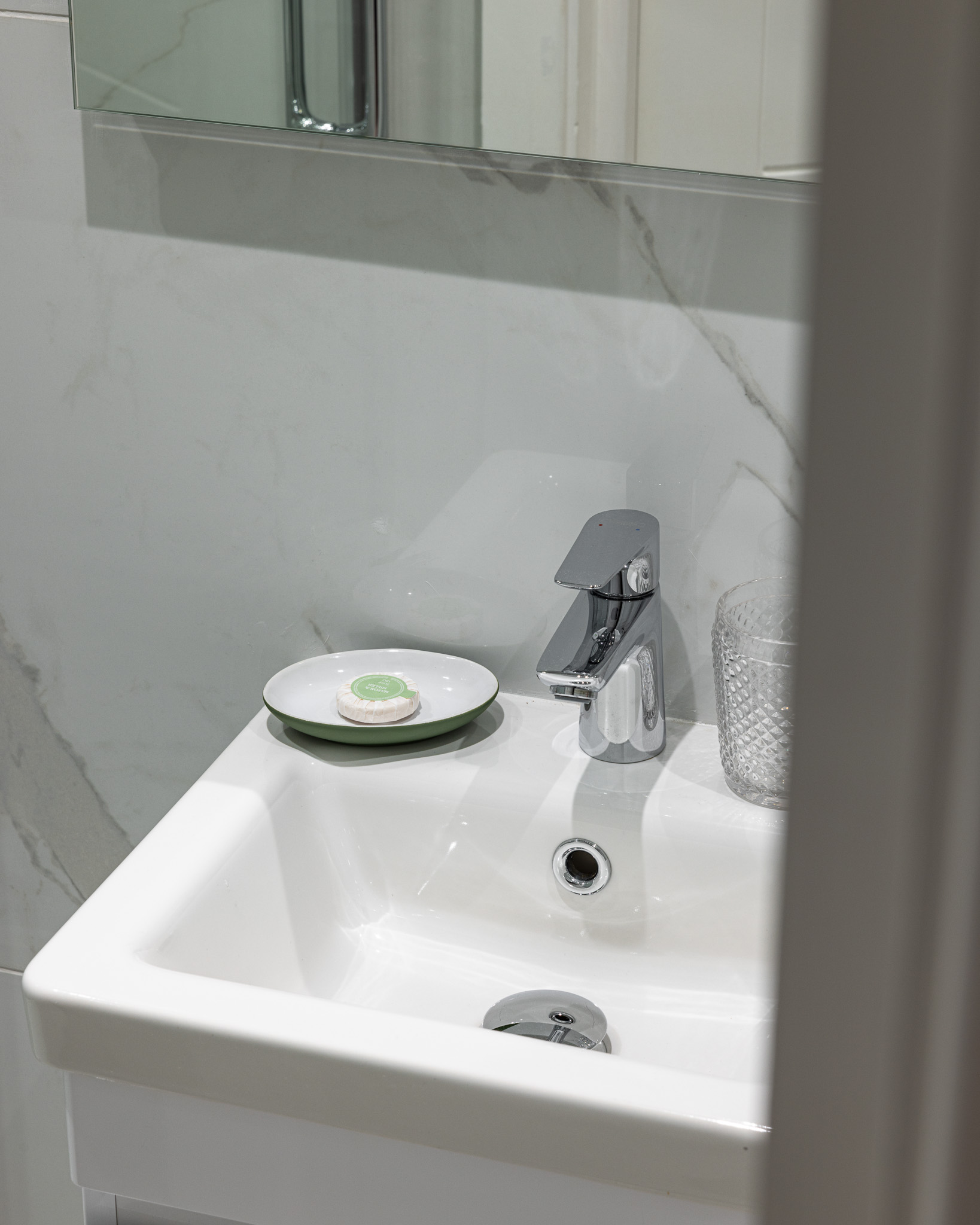 PickThePlace Kensington Lux Apartments III in 353 Kensington High Street W8 6NW - Property image 6 - VivreStays