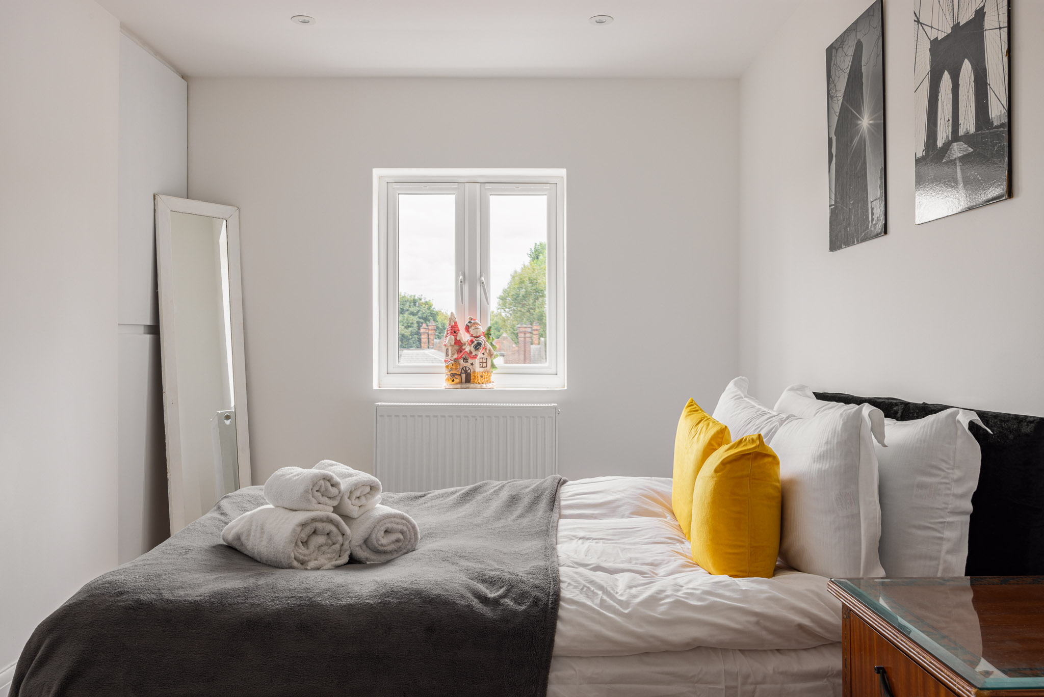 PickThePlace Kensington Lux Apartments III in 353 Kensington High Street W8 6NW - Property image 7 - VivreStays