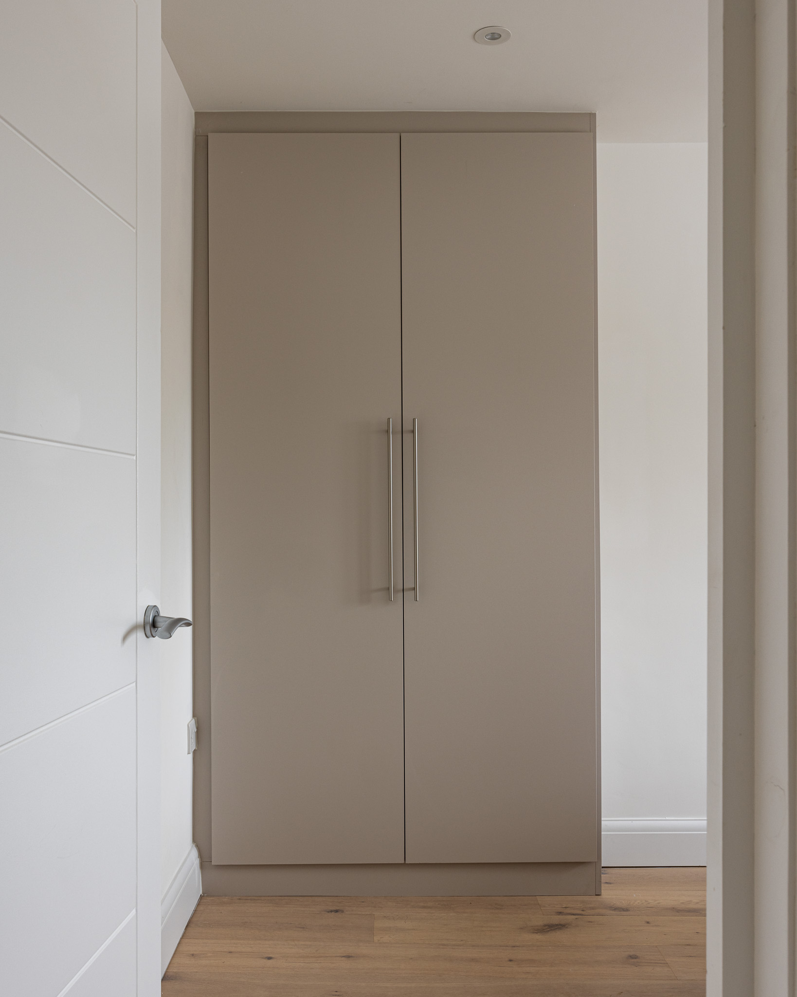PickThePlace Kensington Lux Apartments III in 353 Kensington High Street W8 6NW - Property image 11 - VivreStays