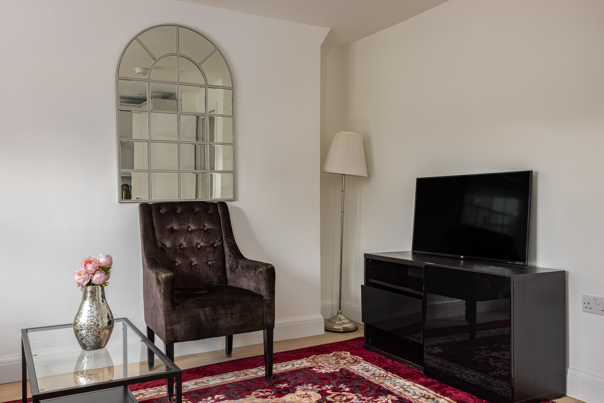 PickThePlace Kensington Lux Apartments III in 353 Kensington High Street W8 6NW - Property image 12 - VivreStays