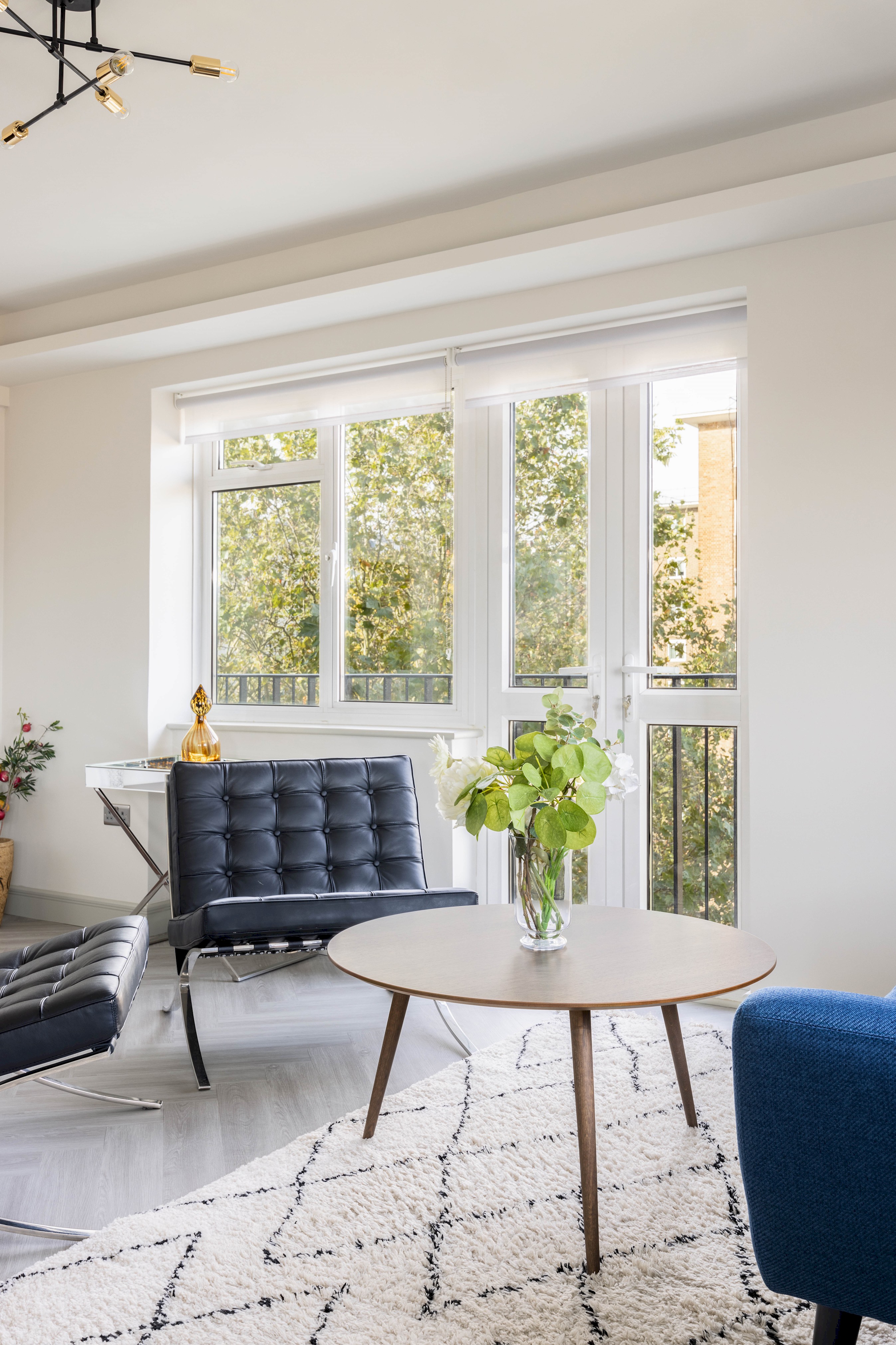 Lux Regents Park 2 bed 2 bath flat with AC in Fettes House, Wellington Road, St Johns Wood NW8 9SU - Property image 8 - VivreStays