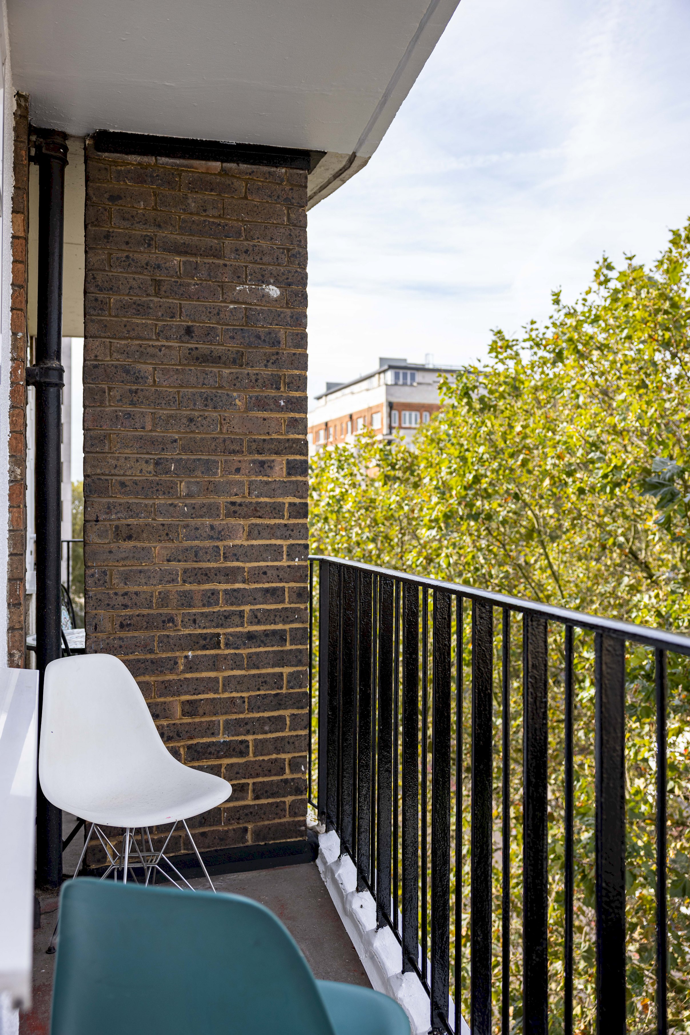 Lux Regents Park 2 bed 2 bath flat with AC in Fettes House, Wellington Road, St Johns Wood NW8 9SU - Property image 21 - VivreStays