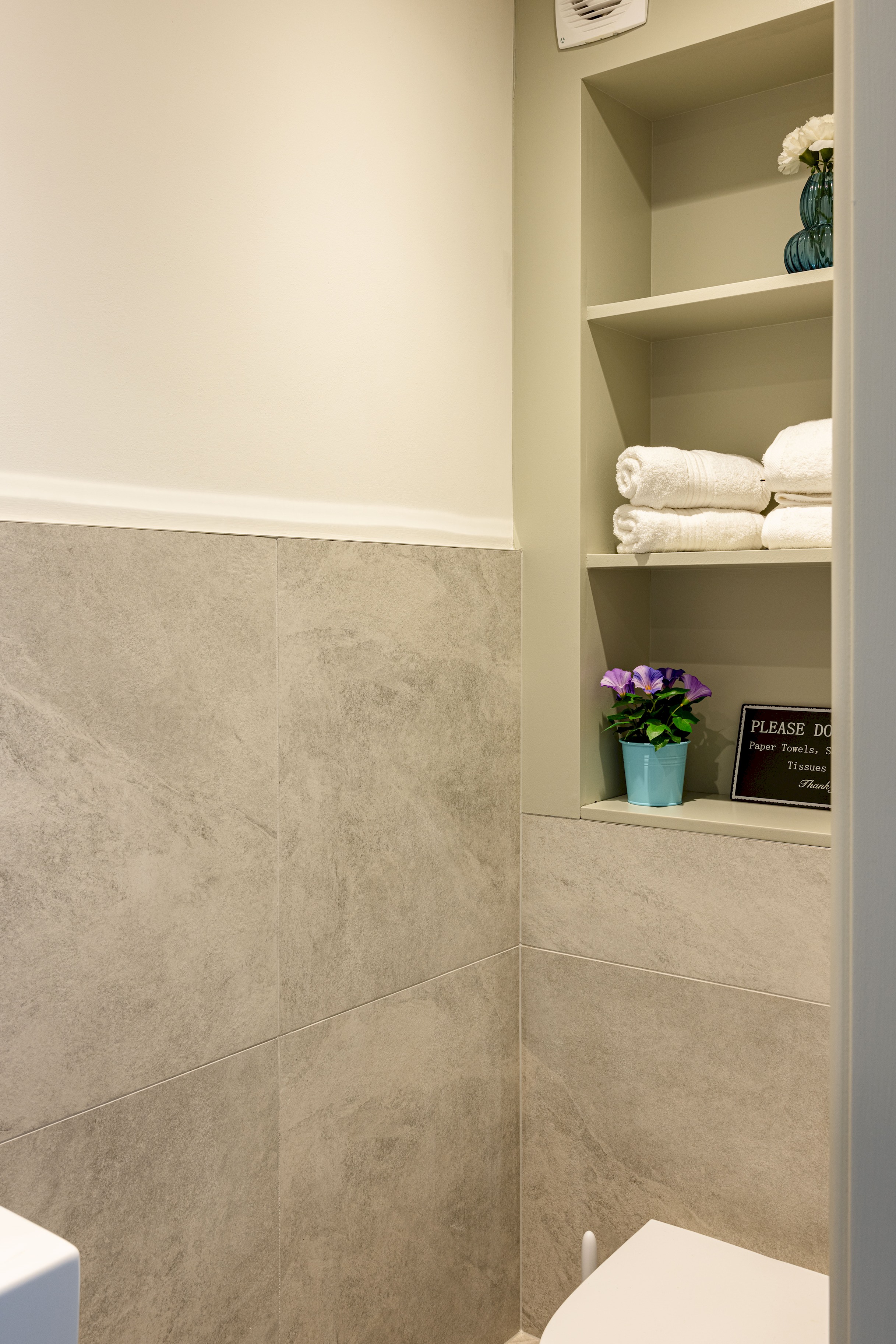 Lux Regents Park 2 bed 2 bath flat with AC in Fettes House, Wellington Road, St Johns Wood NW8 9SU - Property image 22 - VivreStays