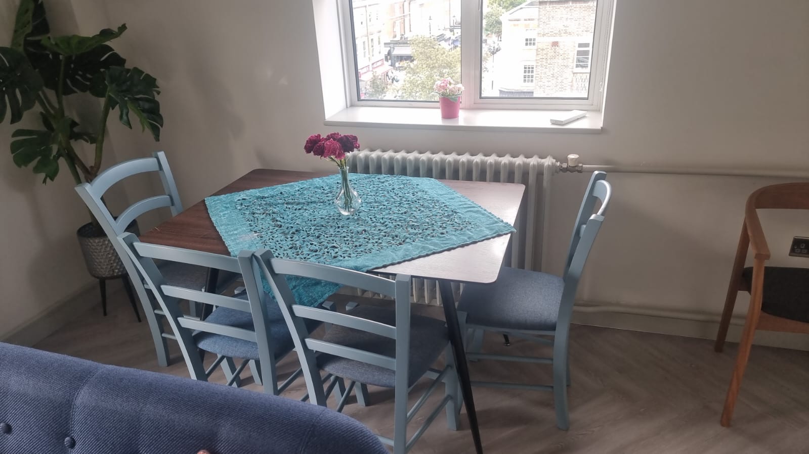 Lux Regents Park 2 bed 2 bath flat with AC in Fettes House, Wellington Road, St Johns Wood NW8 9SU - Property image 2 - VivreStays