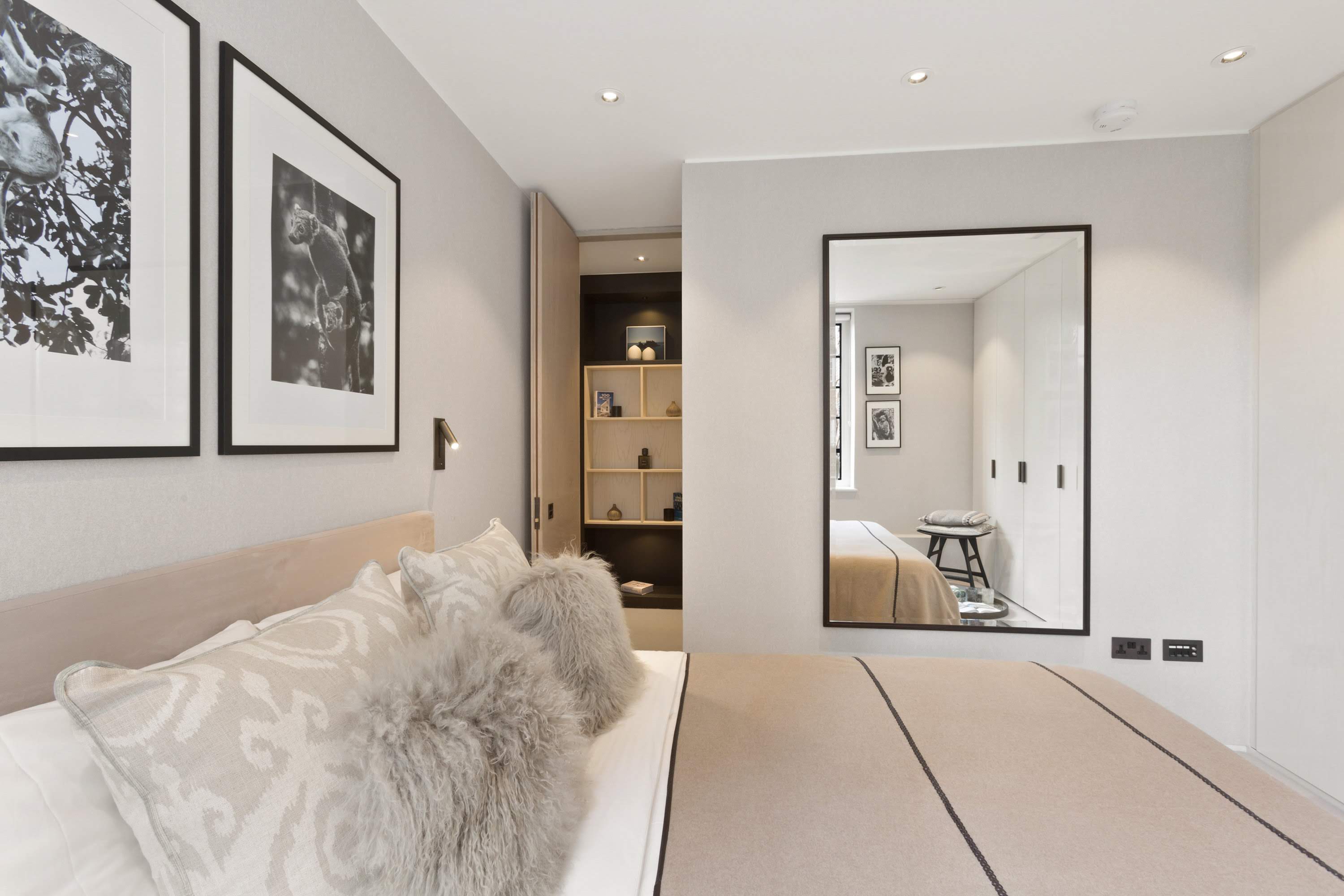 Knightsbridge & Chelsea Lux 2 bed duplex in Swan Court, Chelsea Manor Street SW3 5RT - Property image 21 - VivreStays