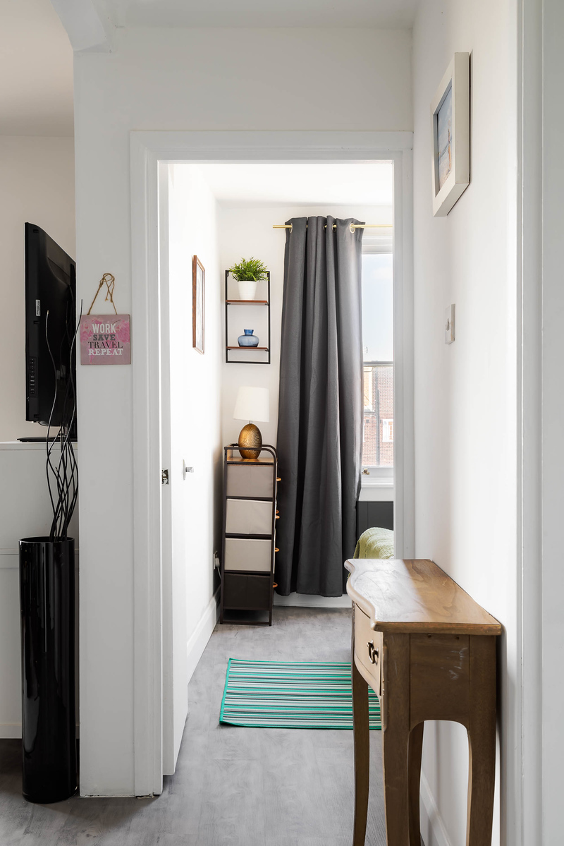 1-bed penthouse Notting Hill in 37 Linden Garden W2 4HQ - Property image 5 - VivreStays