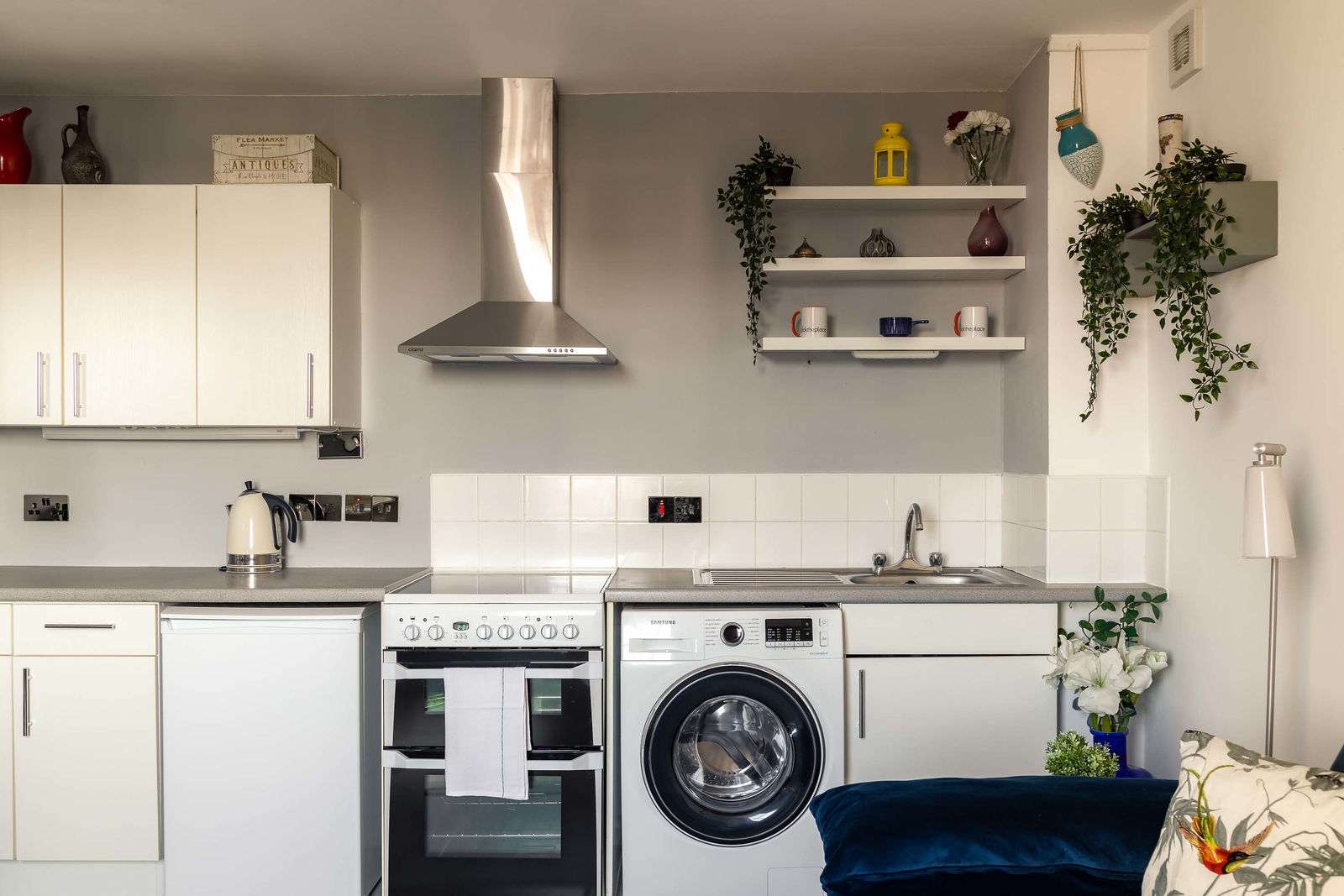 1-bed penthouse Notting Hill in 37 Linden Garden W2 4HQ - Property image 12 - VivreStays