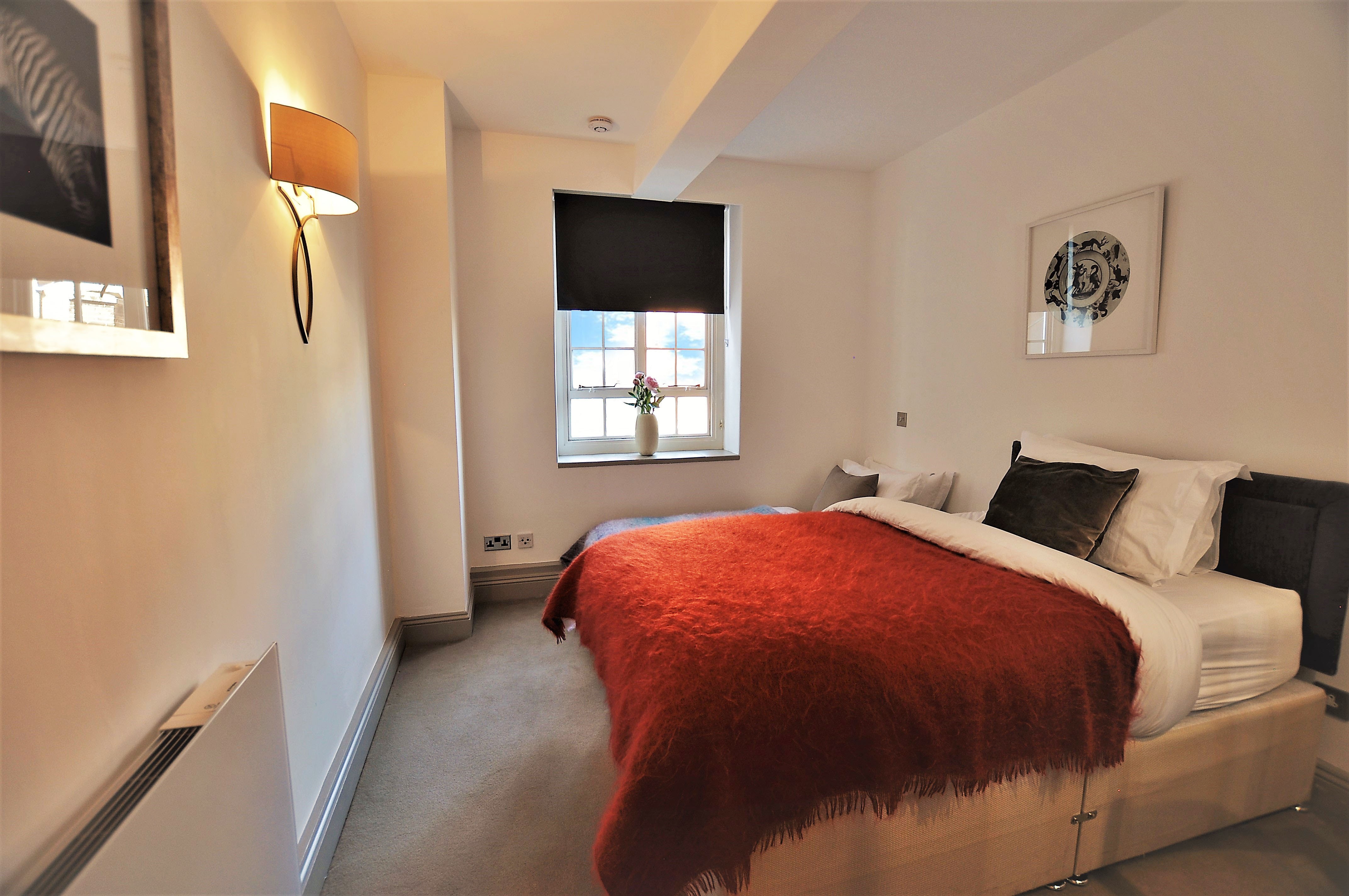 Luxury 2 Bed Chelsea Knightsbridge Horizon in 38 Swan Court, Chelsea Manor street sw3 5RT - Property image 4 - VivreStays