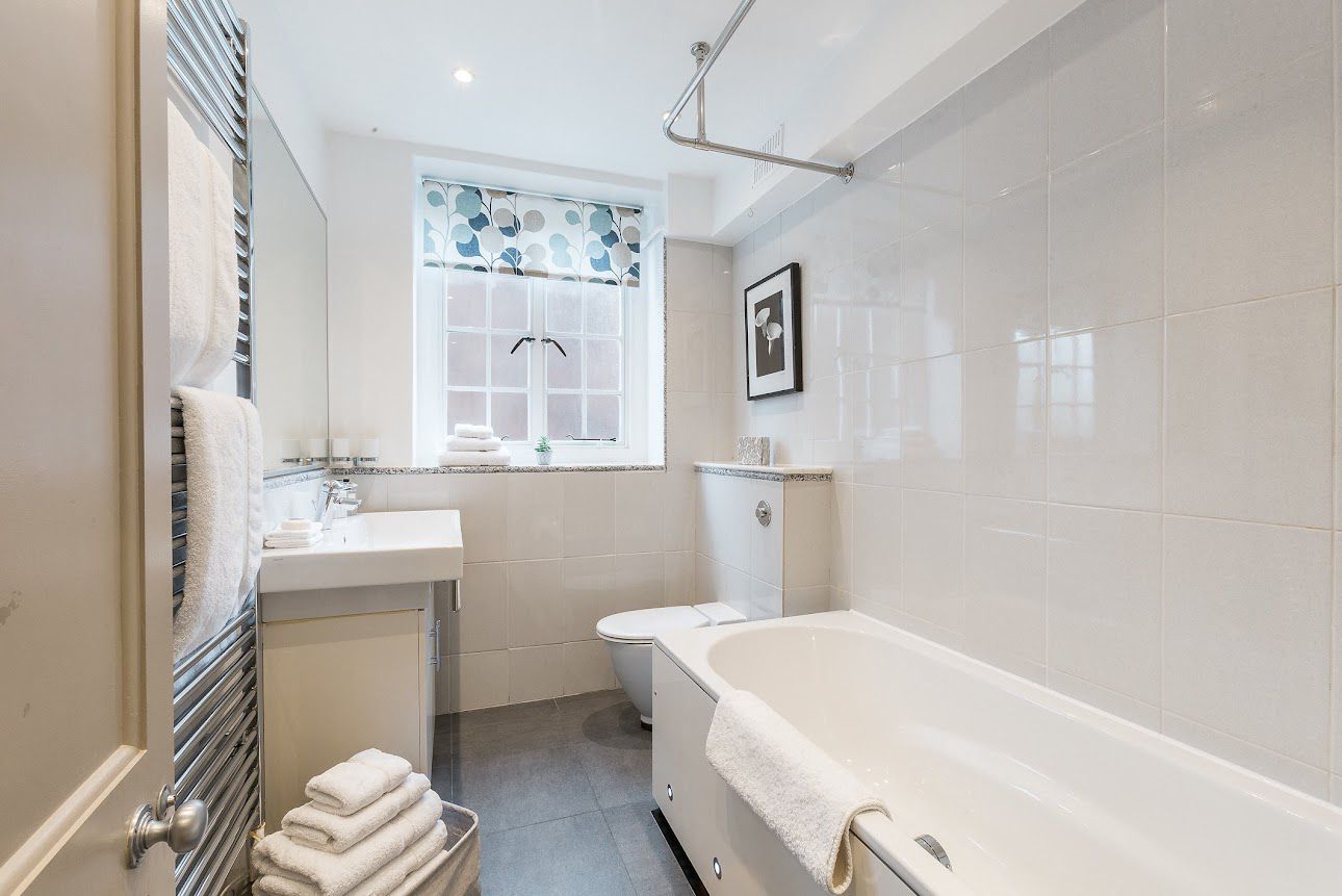 Luxury 2 Bed Chelsea Knightsbridge Horizon in 38 Swan Court, Chelsea Manor street sw3 5RT - Property image 8 - VivreStays