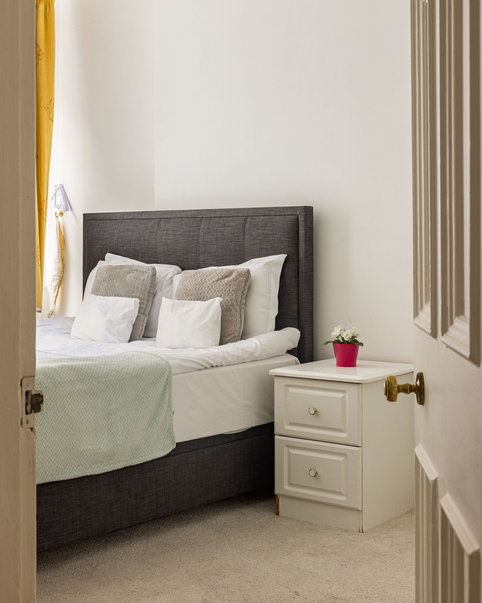 2 BDR Mayfair & selfridges LUX PAD in 70 Duke street W1K 6JX - Property image 5 - VivreStays