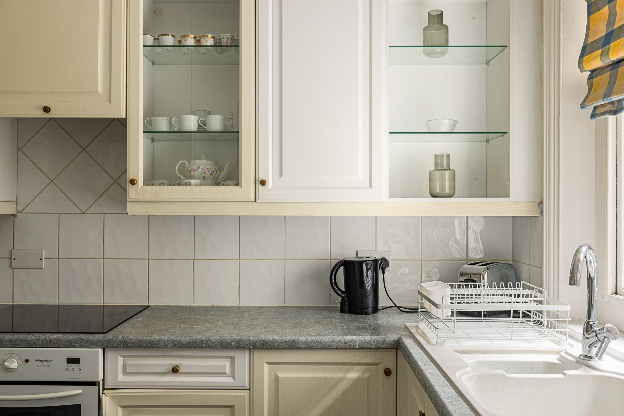 2 BDR Mayfair & selfridges LUX PAD in 70 Duke street W1K 6JX - Property image 9 - VivreStays