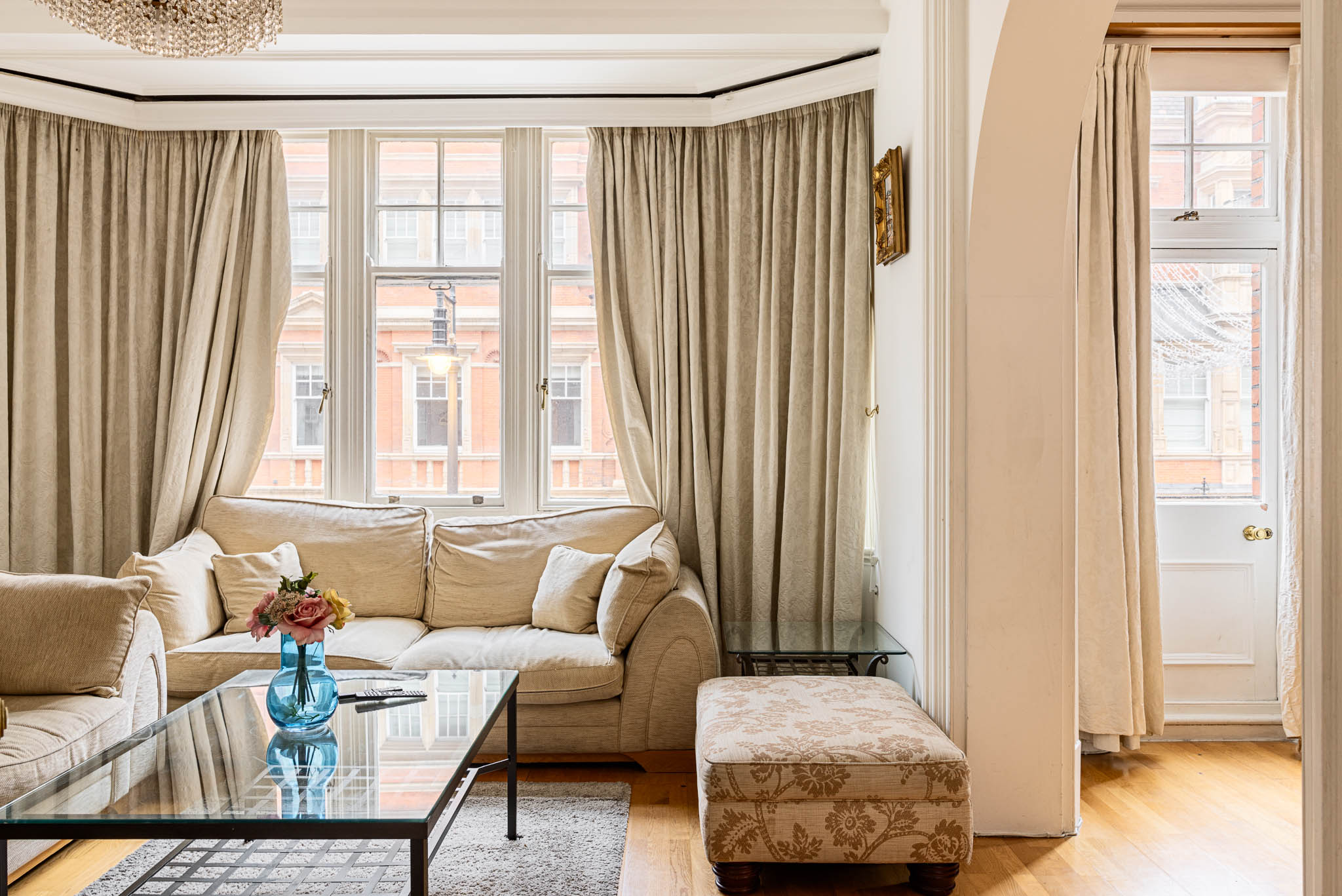2 BDR Mayfair & selfridges LUX PAD serviced apartment - UK - VivreStays