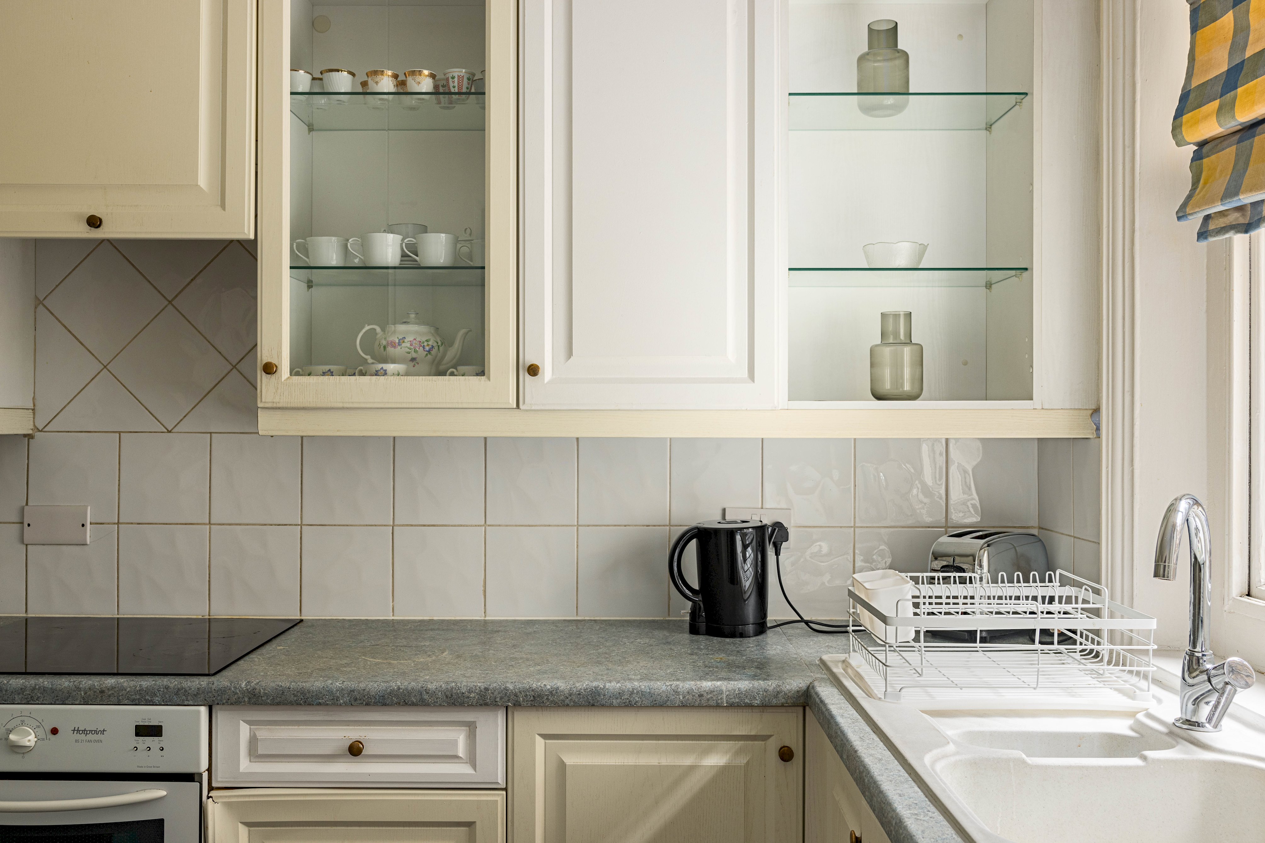 2 BDR Mayfair & selfridges LUX PAD in 70 Duke street W1K 6JX - Property image 31 - VivreStays