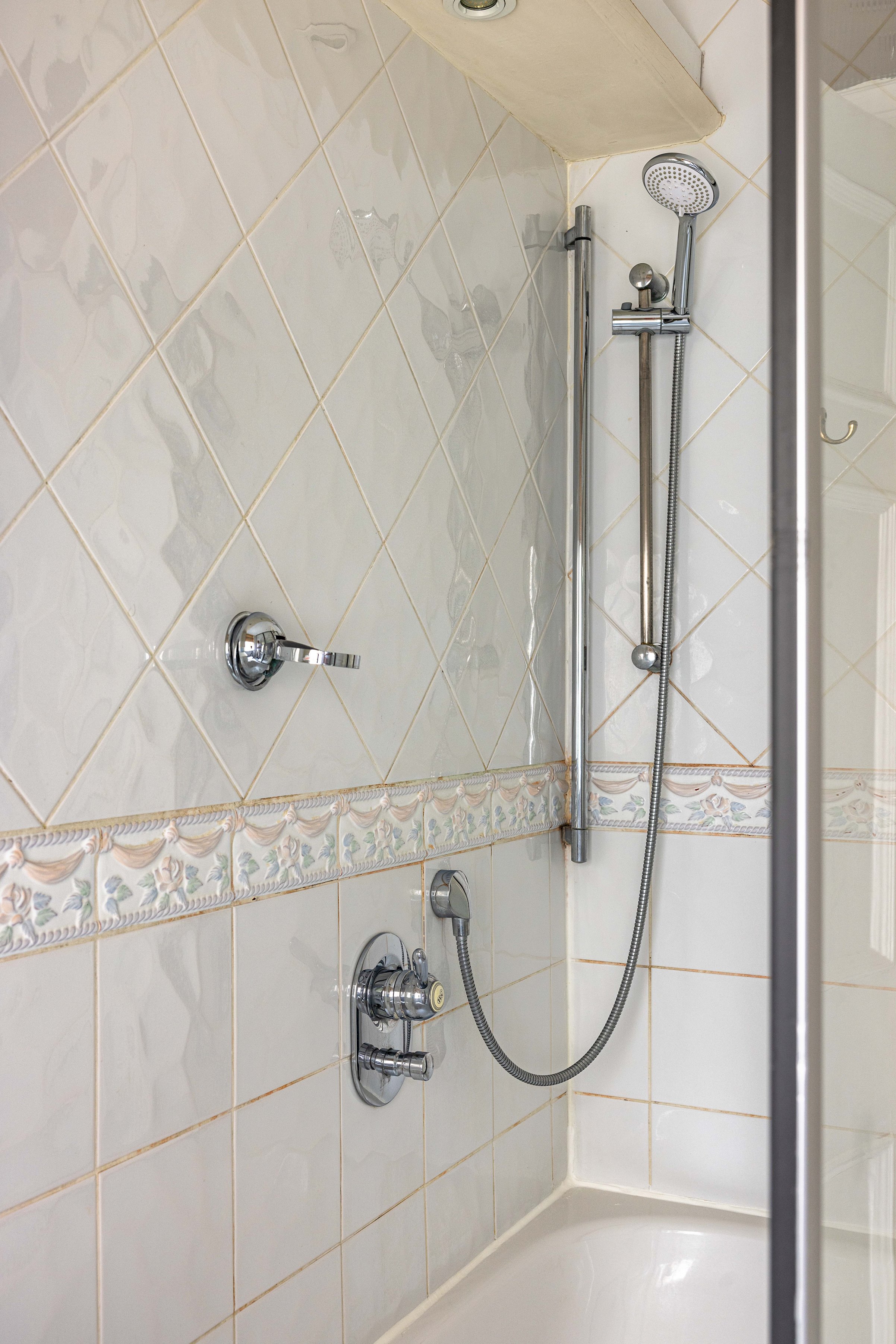 2 BDR Mayfair & selfridges LUX PAD in 70 Duke street W1K 6JX - Property image 34 - VivreStays