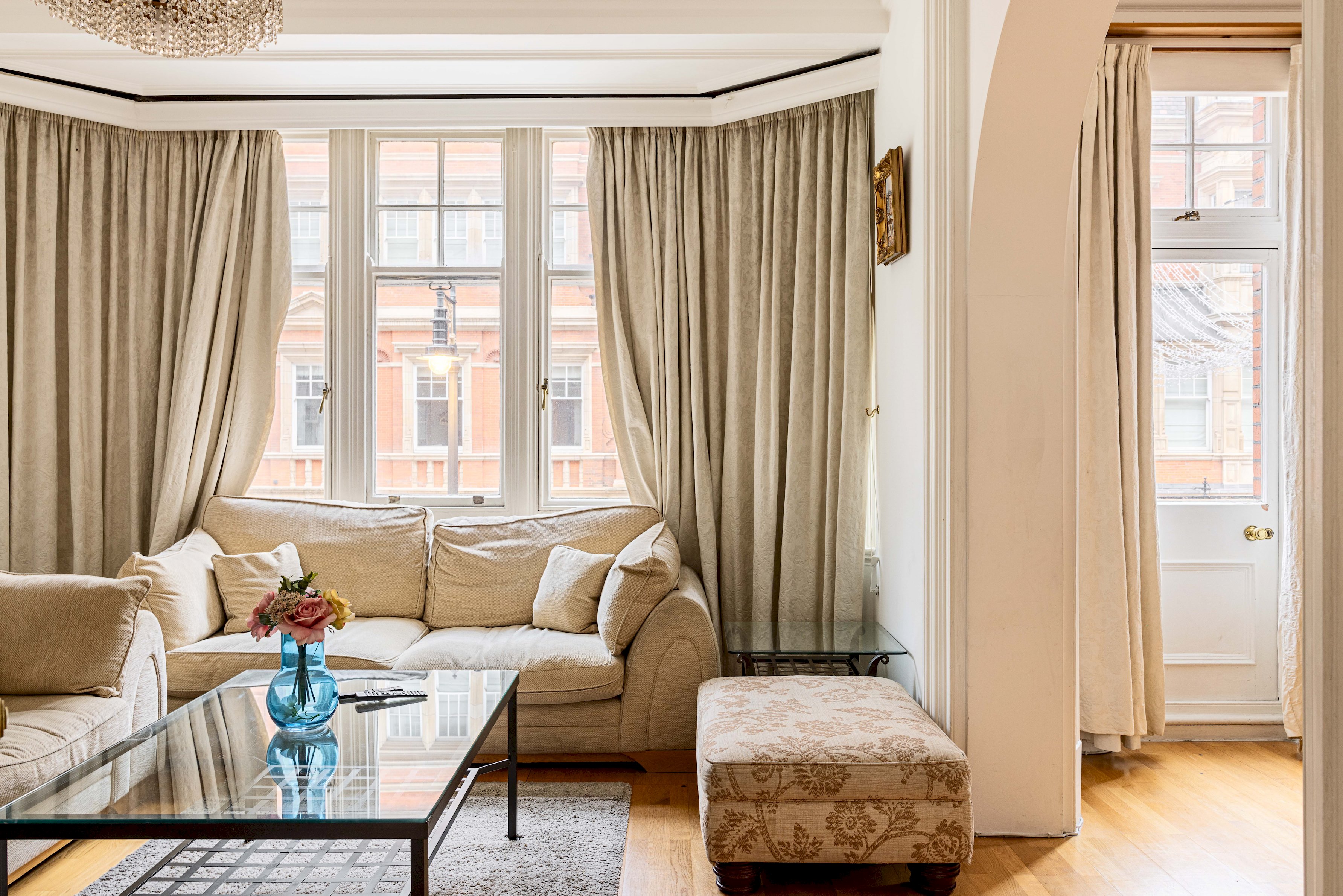 2 BDR Mayfair & selfridges LUX PAD in 70 Duke street W1K 6JX - Property image 38 - VivreStays