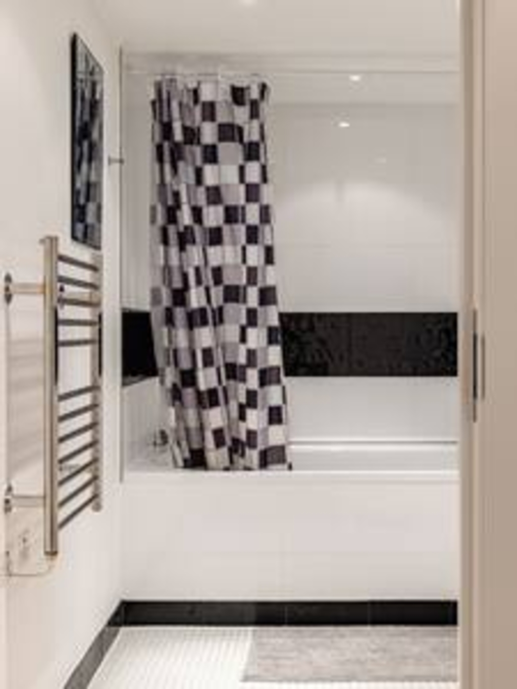 95 Centurion · 4 bed 3 bath River View in Centurion Bldg, 376 Queenstown Road SW8 4NZ - Property image 31 - VivreStays