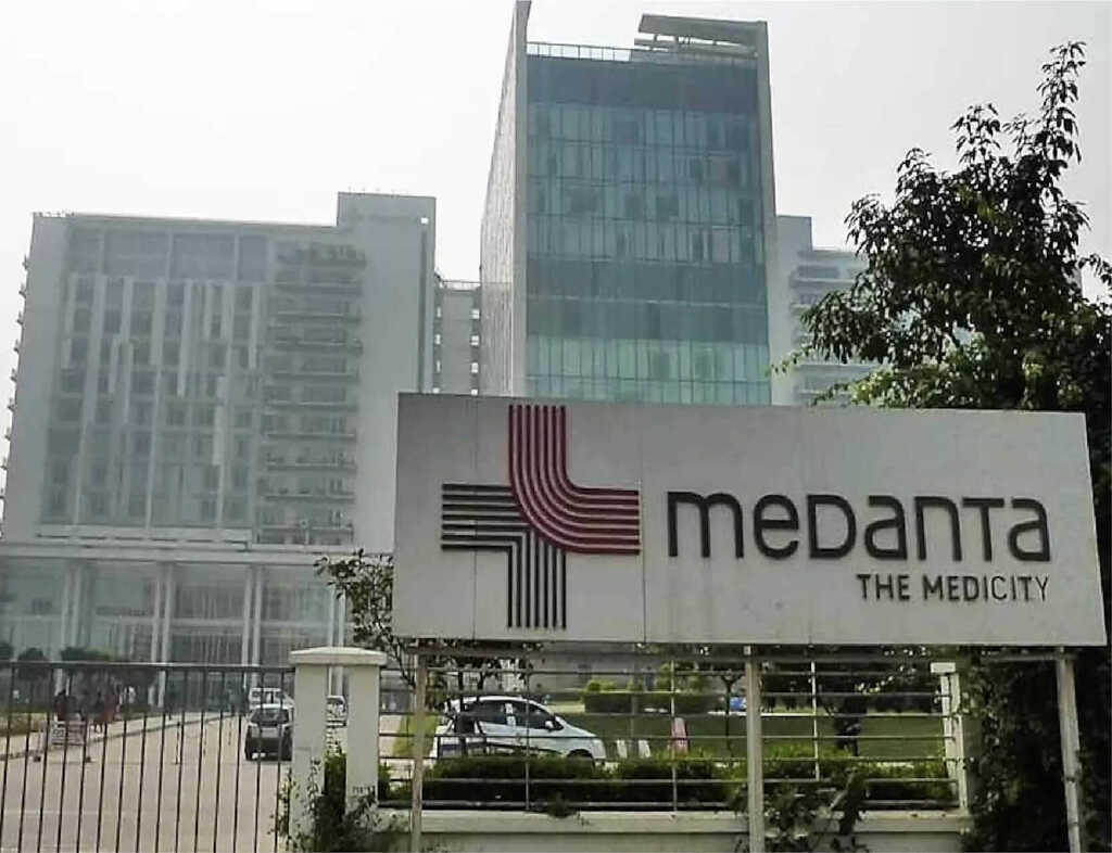 Medanta Hospital at 15 min distance