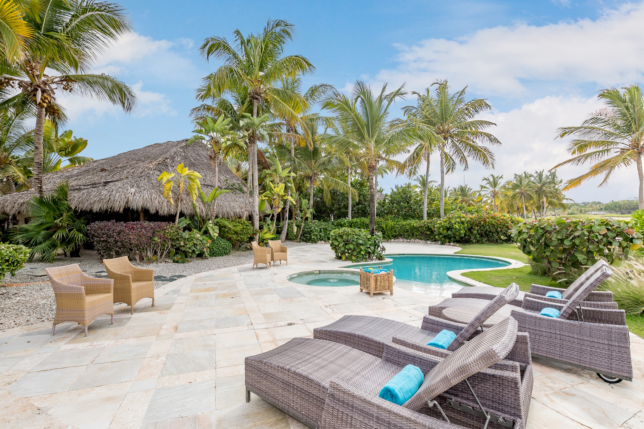 Cap Cana villa for rent – Luxury villa with access to Eden Roc Beach 0