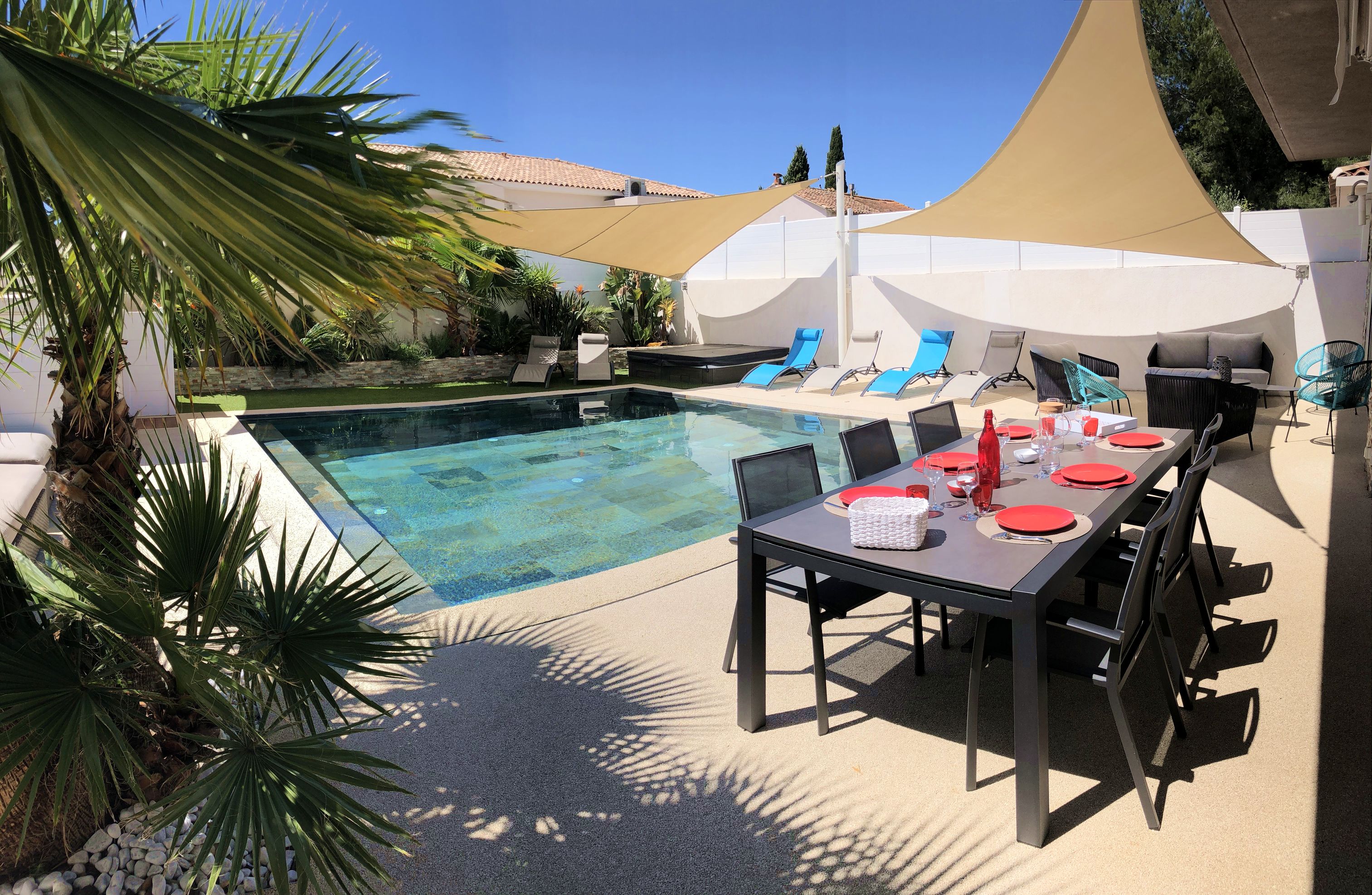 Villa luxe, 5 suites parentales, piscine, jacuzzi