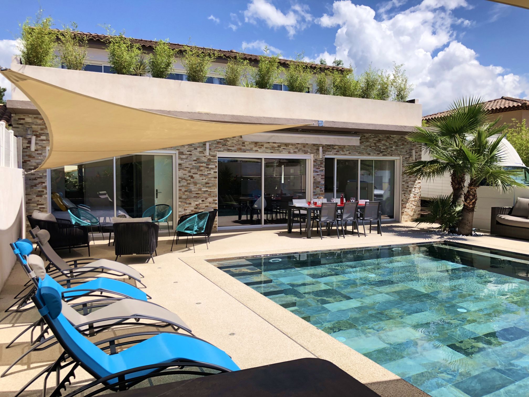 Villa luxe, 5 suites parentales, piscine, jacuzzi