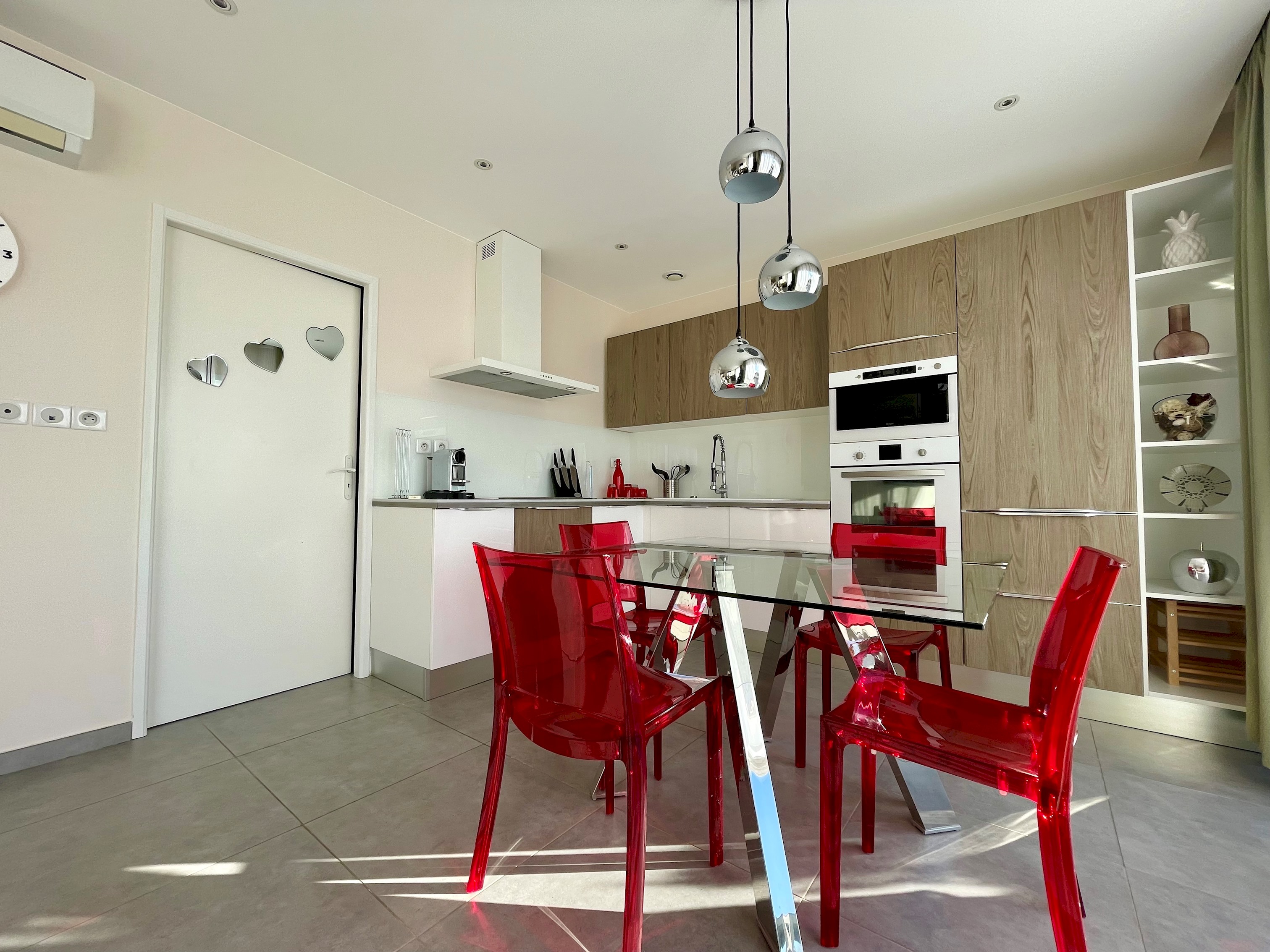 Villa luxe, 5 suites parentales, piscine, jacuzzi