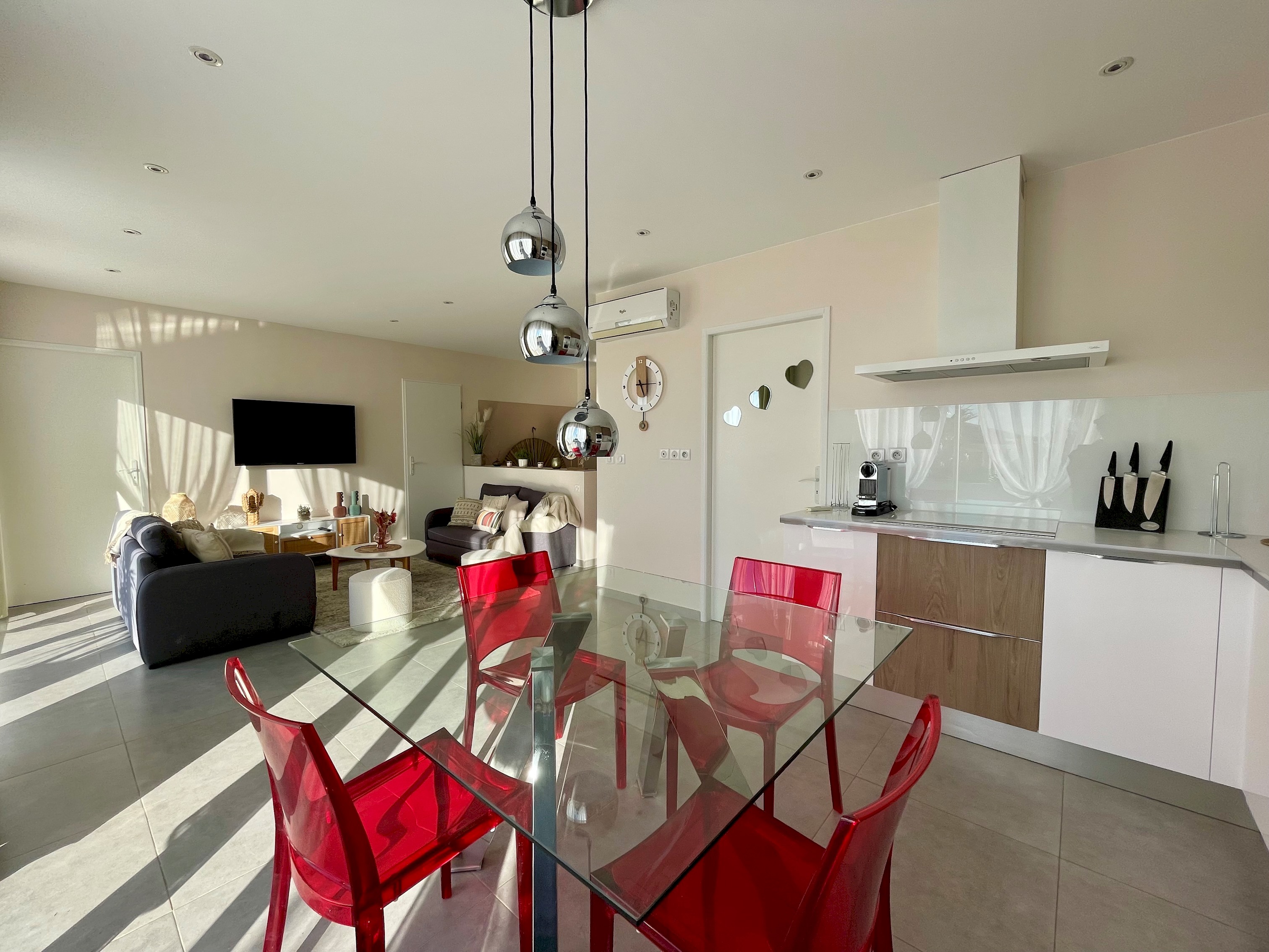 Villa luxe, 5 suites parentales, piscine, jacuzzi