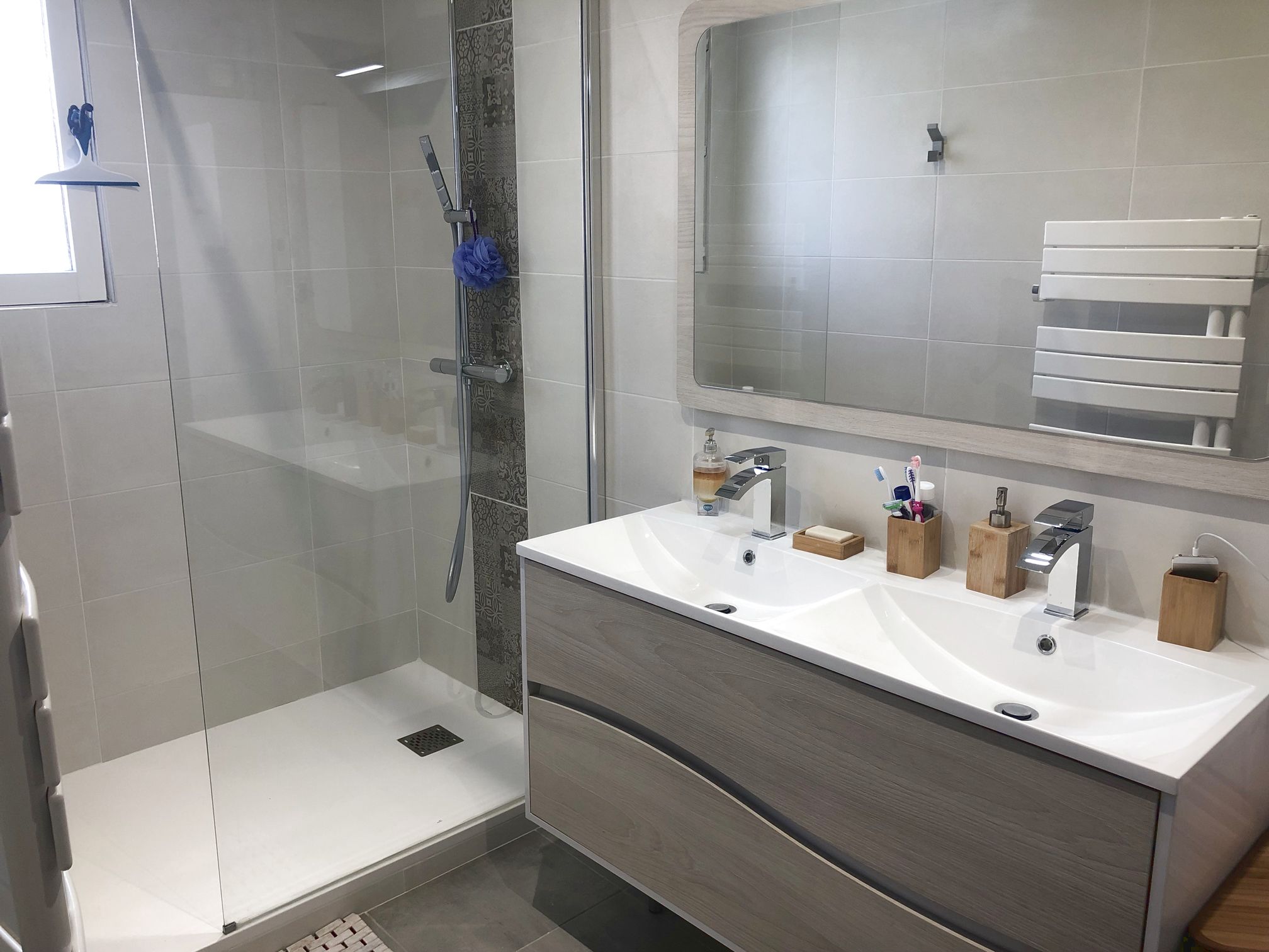Villa 3 chambres, clim, piscine, rénovée, vue mer