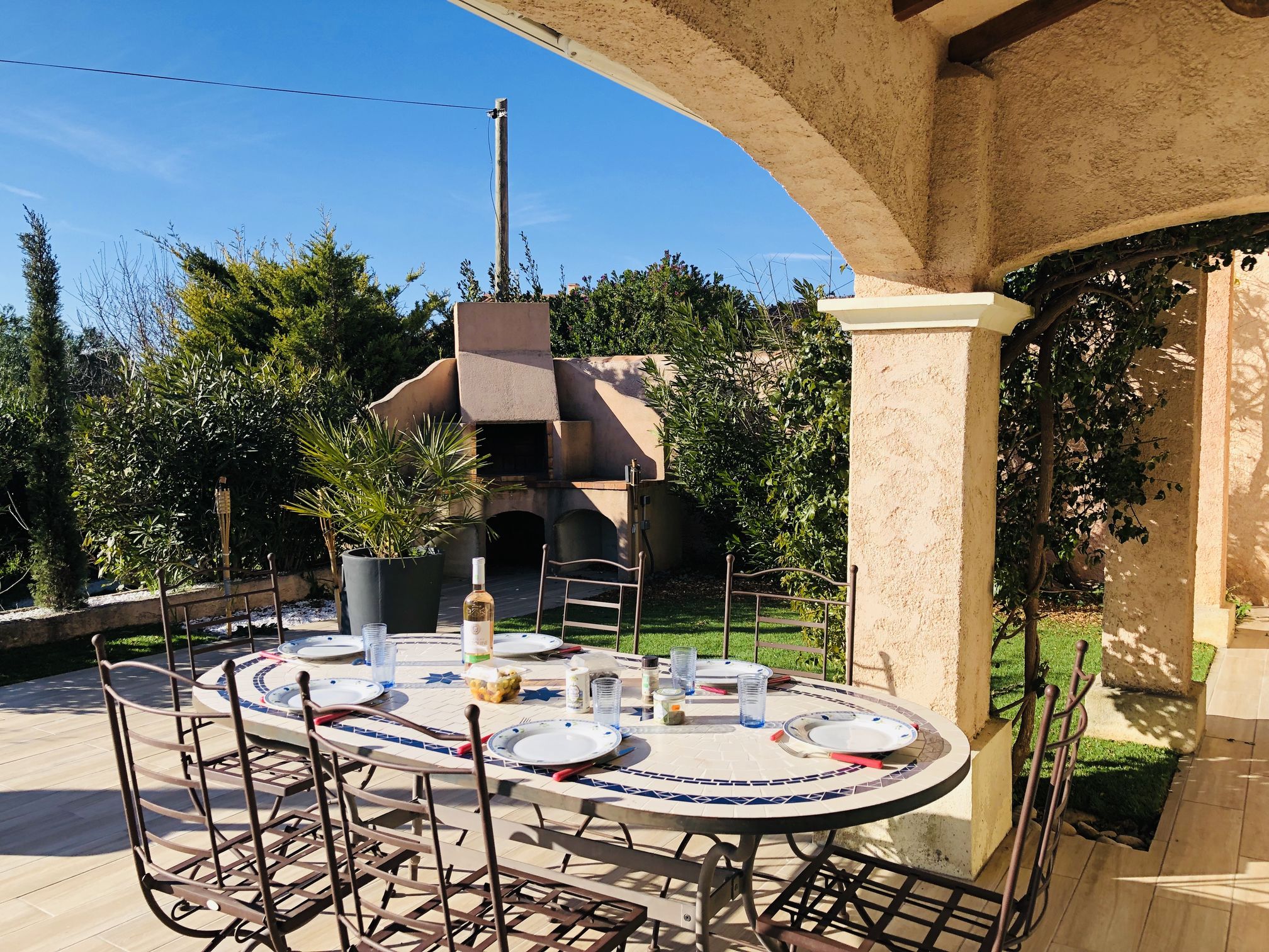 Villa 3 chambres, clim, piscine, rénovée, vue mer