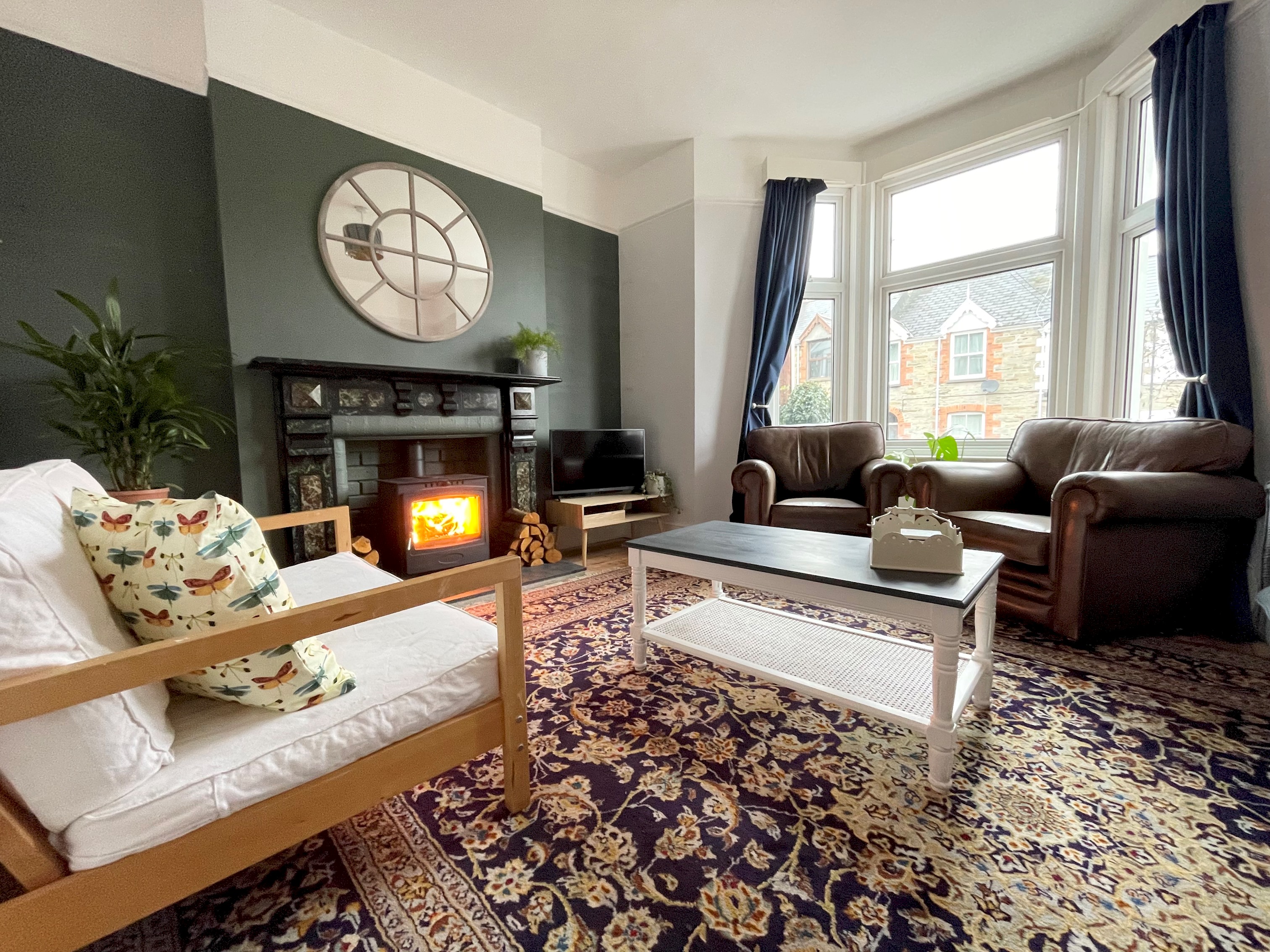 Bright Spacious~Edwardian Townhouse w/ Garden