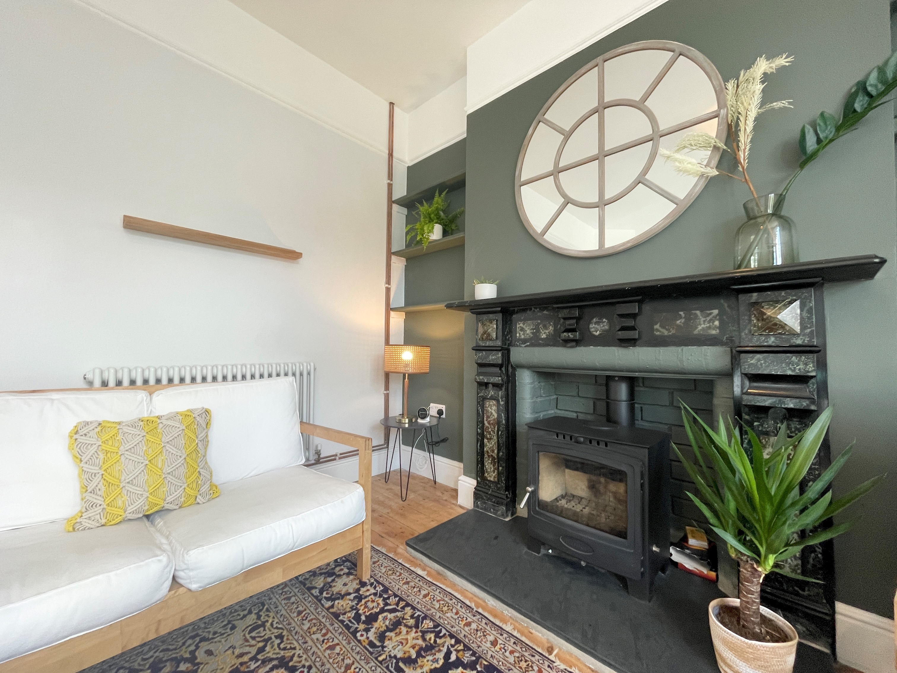 Bright Spacious~Edwardian Townhouse w/ Garden