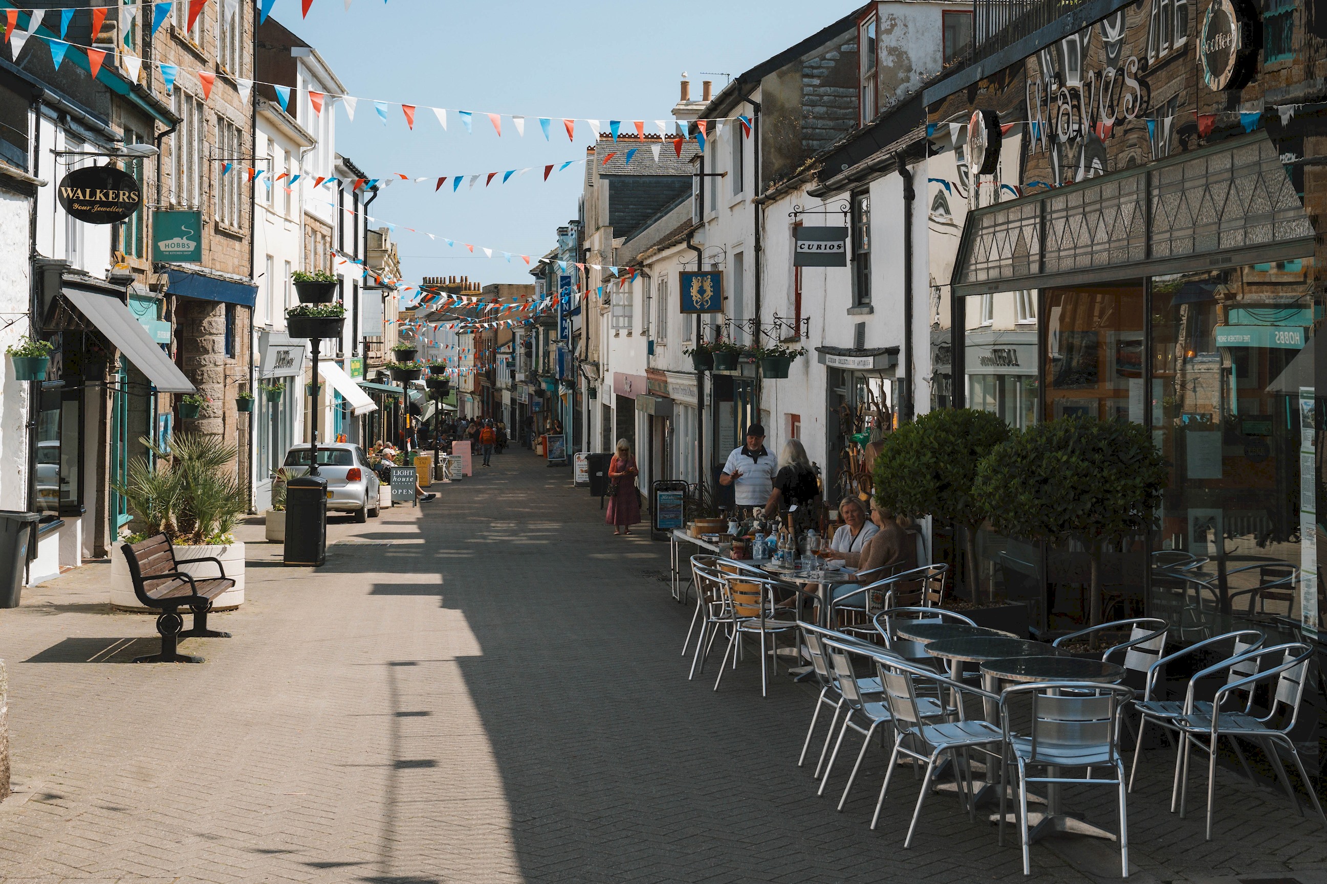 Contemporary First Floor Apartment Central Penzance