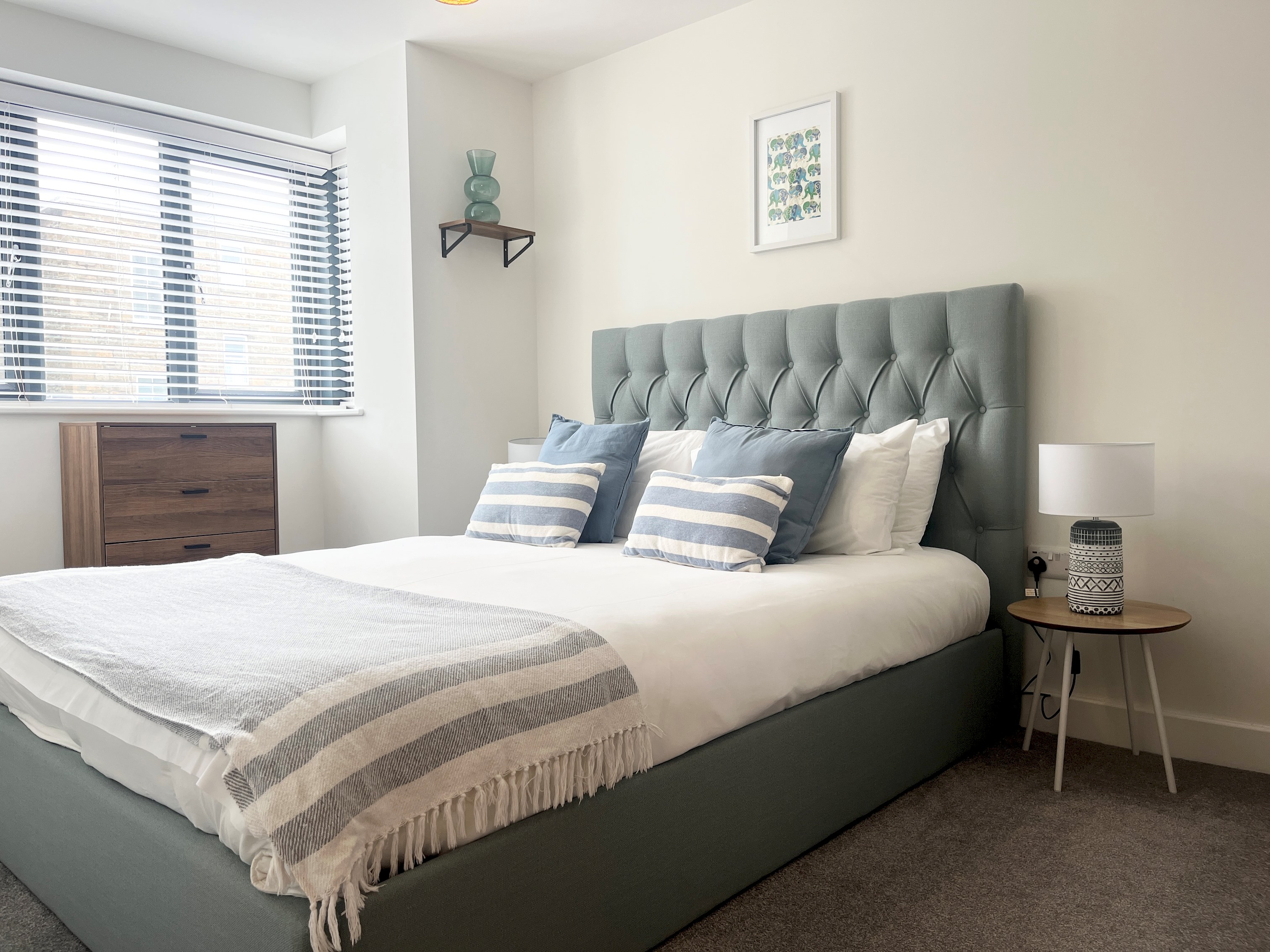Stunning 3 bed 2.5 bath~Penzance~Seaside~Balcony