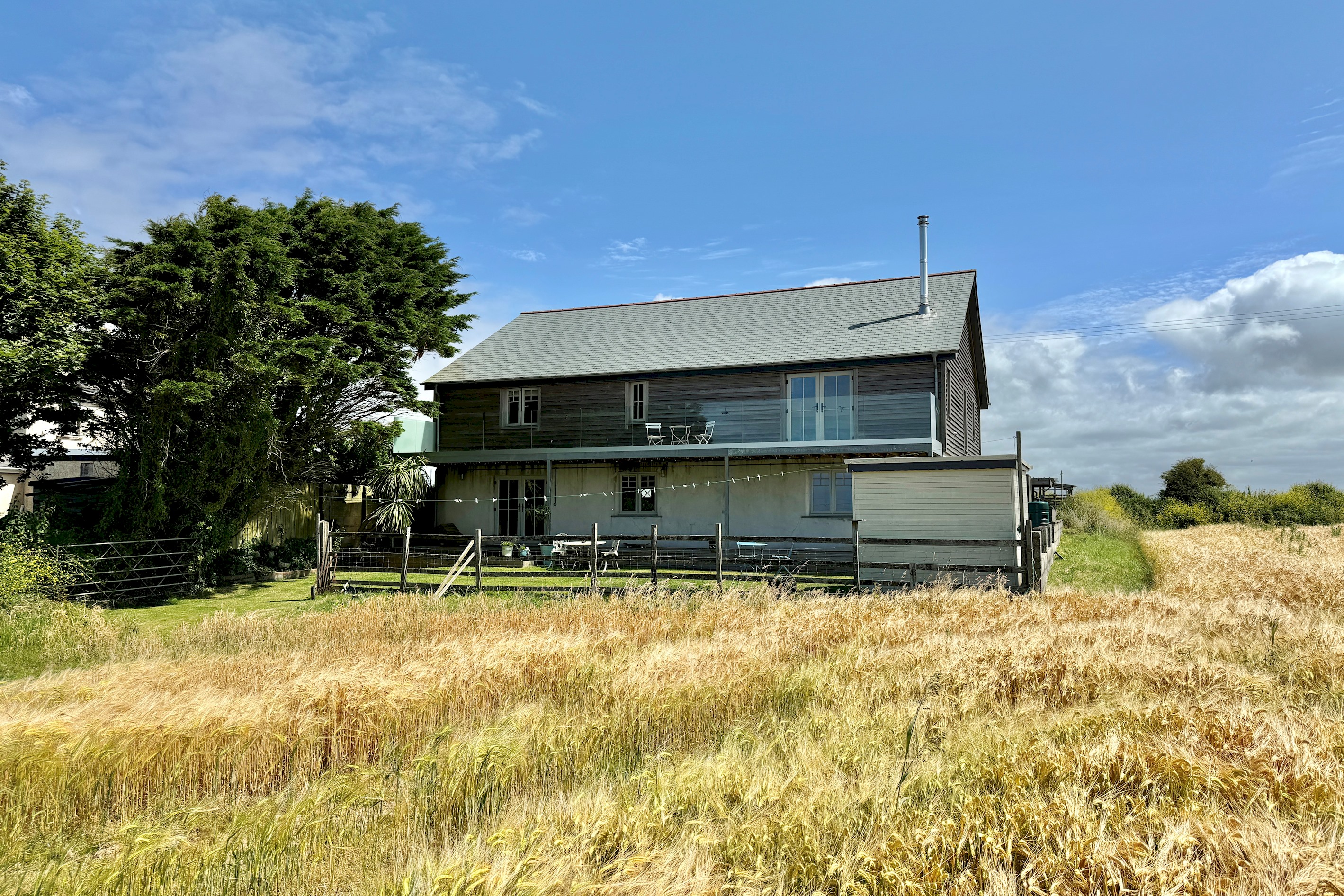 Seawynds: Family Home with Far-Reaching Sea Views