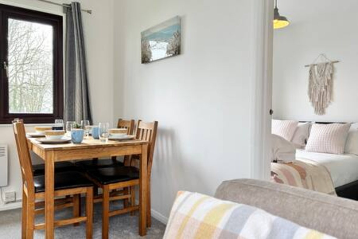 Kenegie- HMH  · Kenegie View, Bright & Cheerful 2 bed