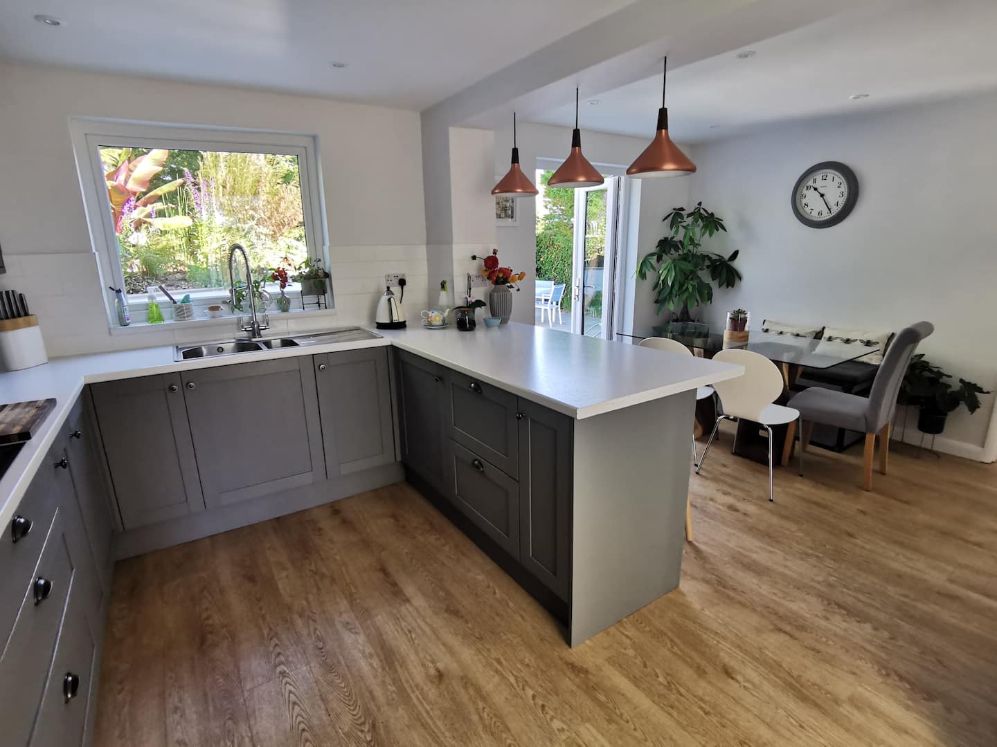 Bright welcoming Falmouth home + garden & parking