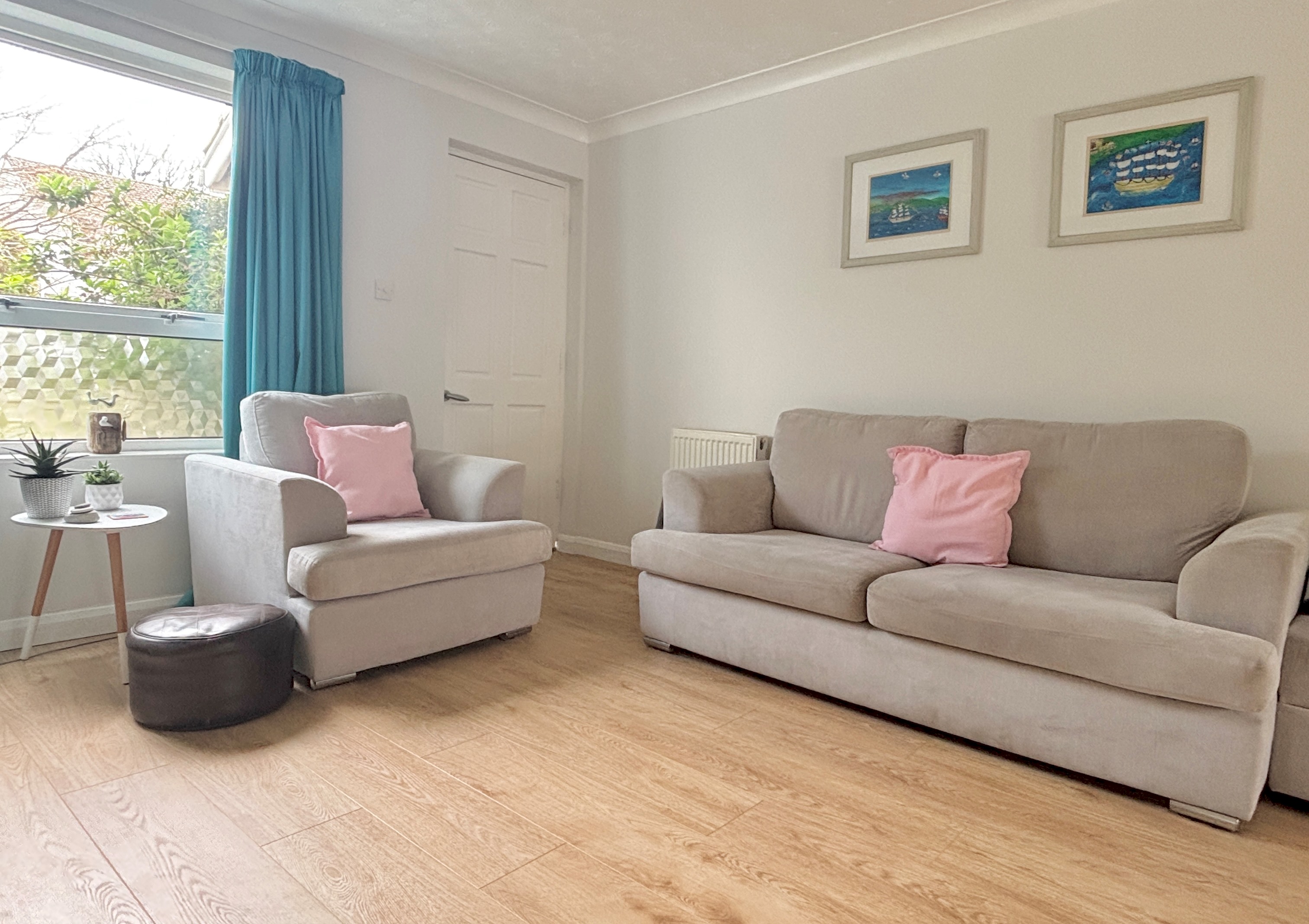 Bright welcoming Falmouth home + garden & parking